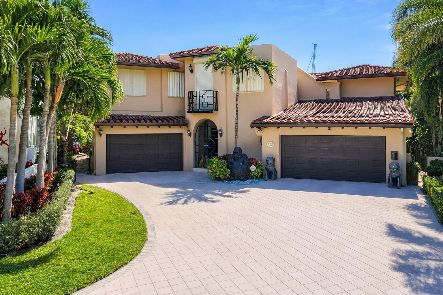 VENETIAN ISLES 3RD SEC - Residential