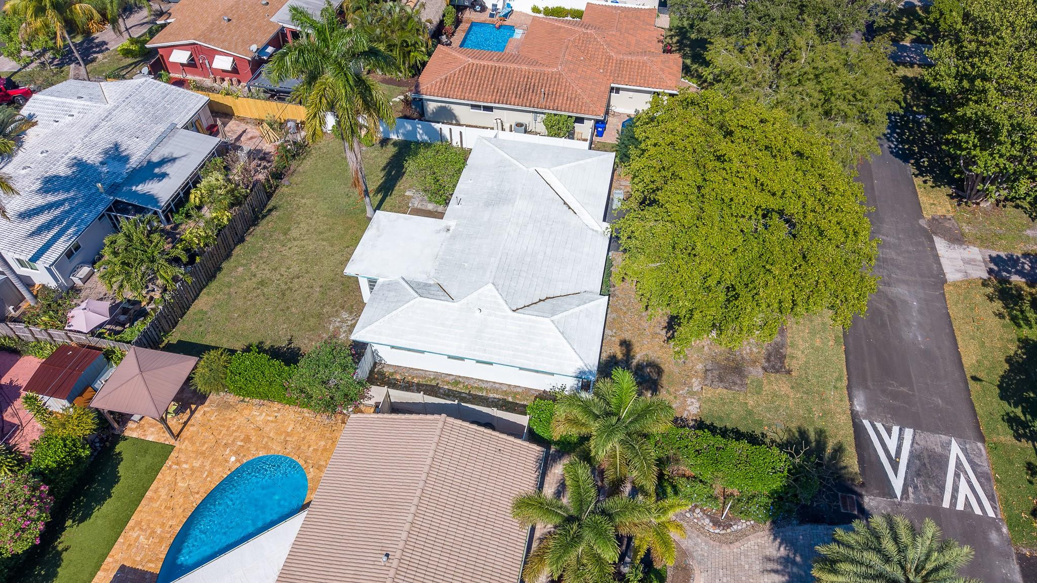 Hillsboro Harbor - Residential
