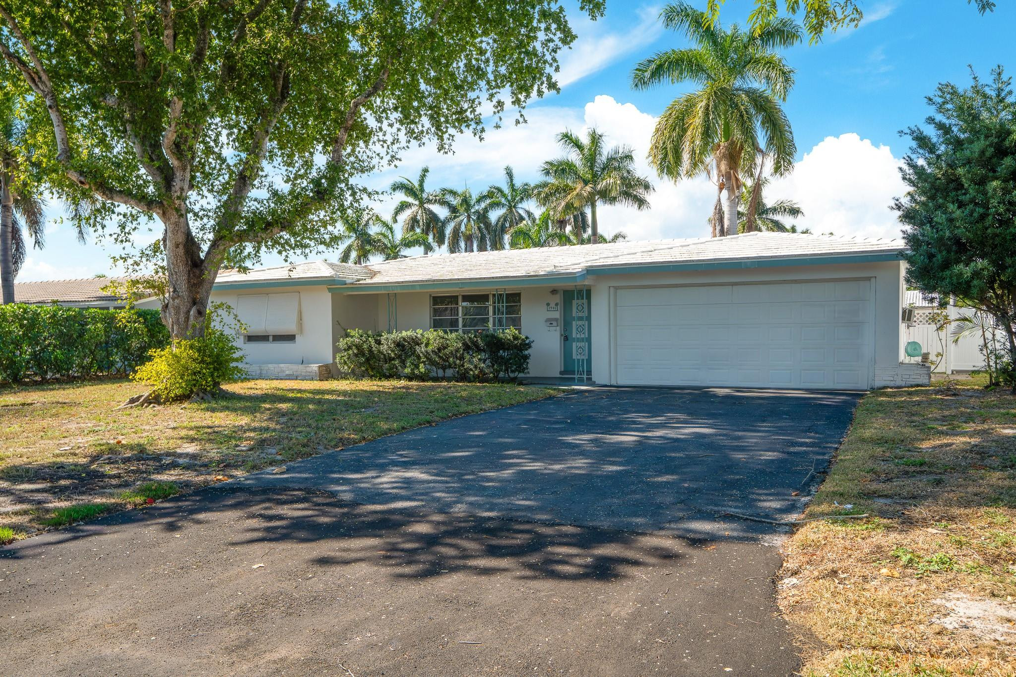 Hillsboro Harbor - Residential