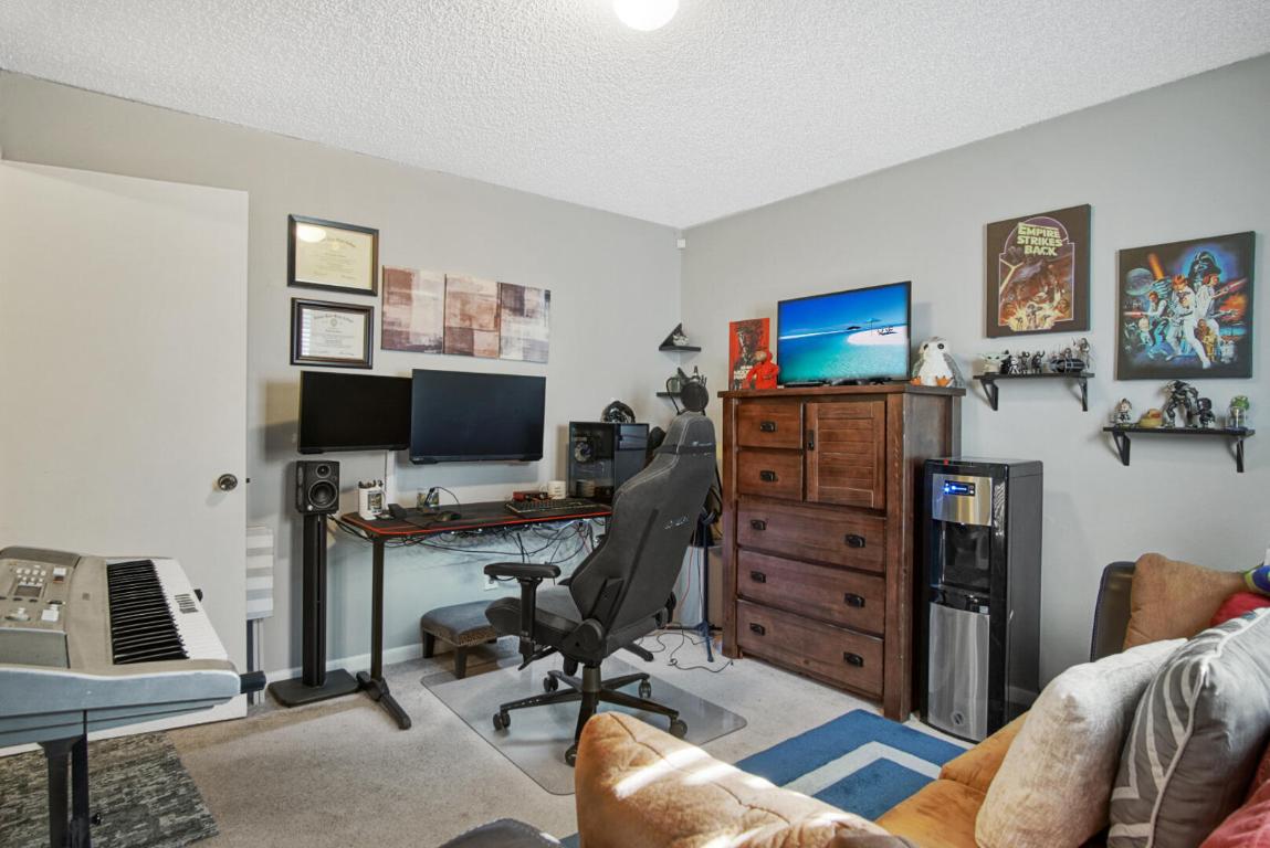 SEAGRASS CONDOMINIUM - Residential