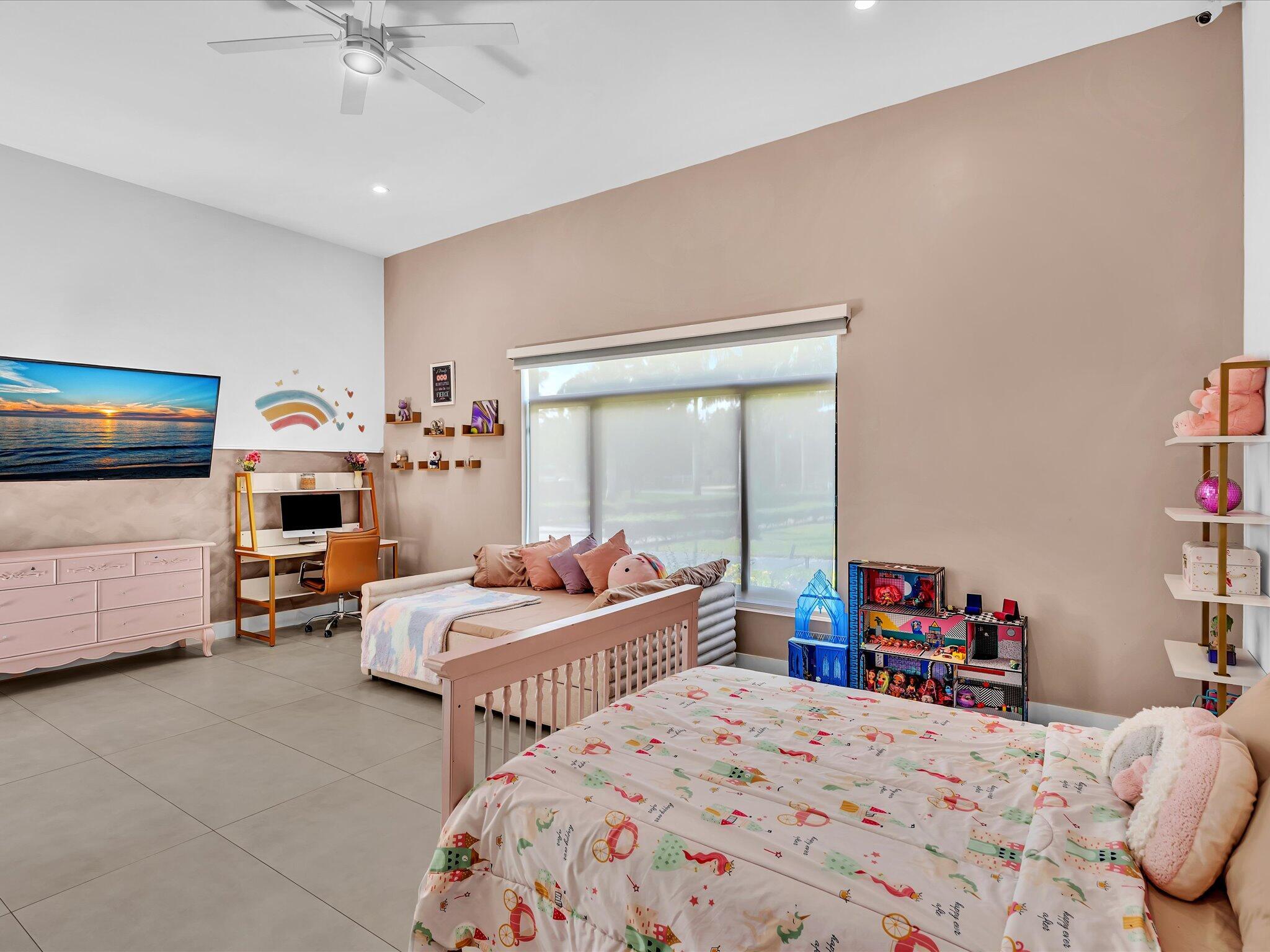 CHAMBERS SUB NE1/4 - Residential