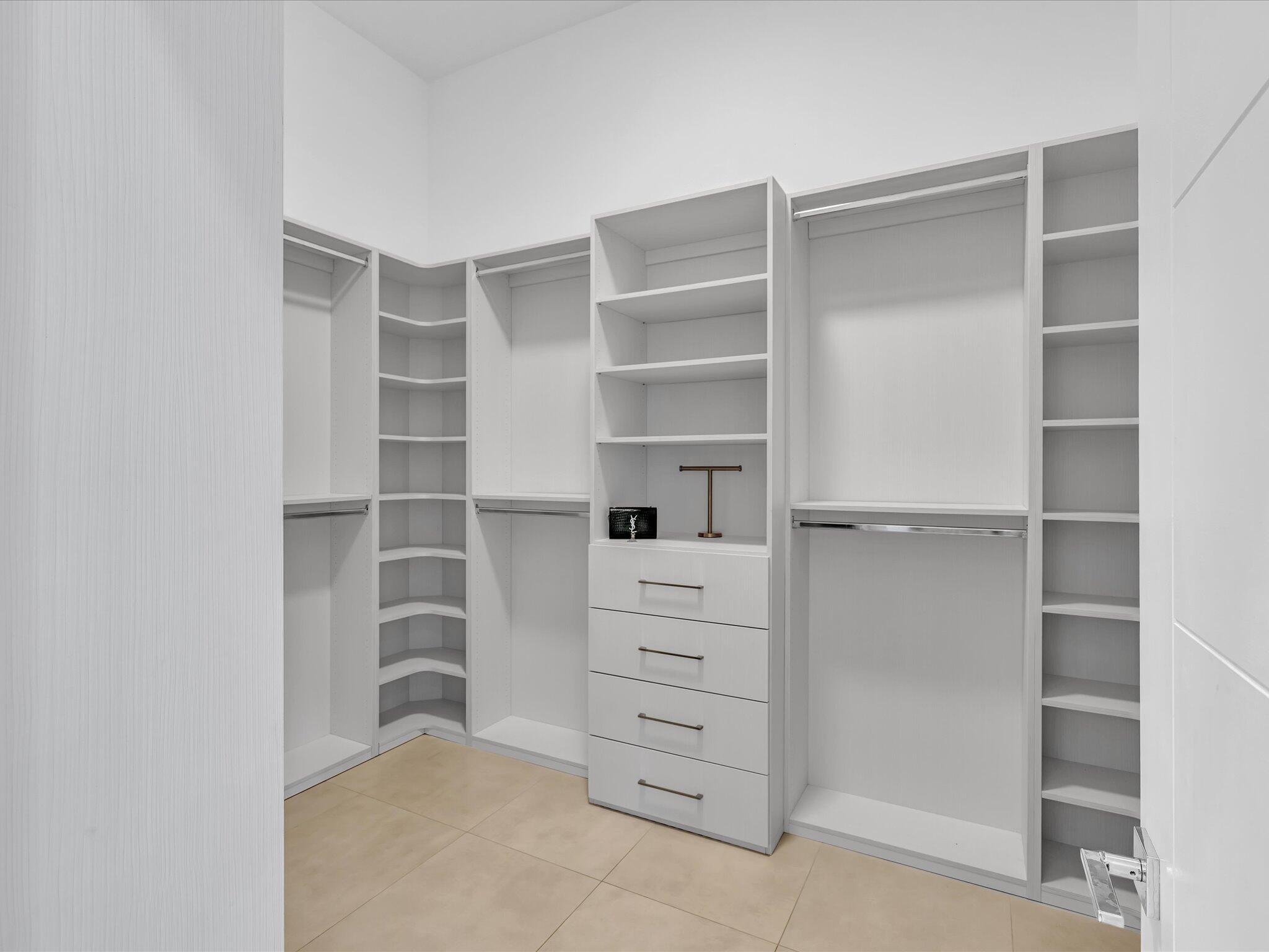 CHAMBERS SUB NE1/4 - Residential