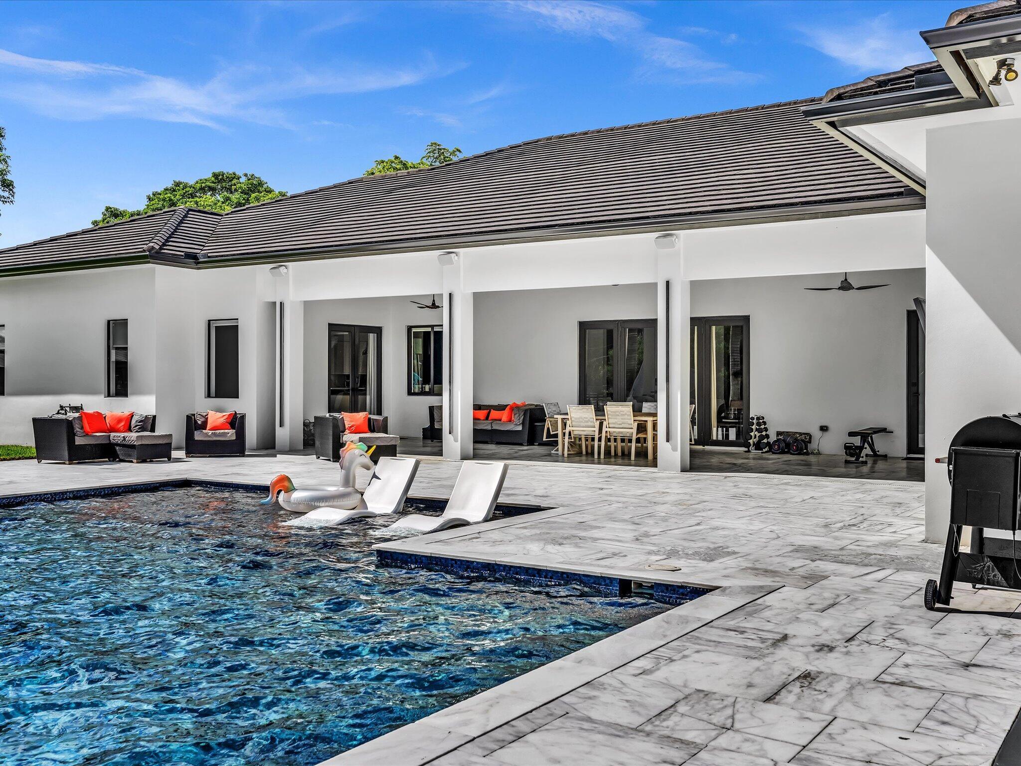 CHAMBERS SUB NE1/4 - Residential