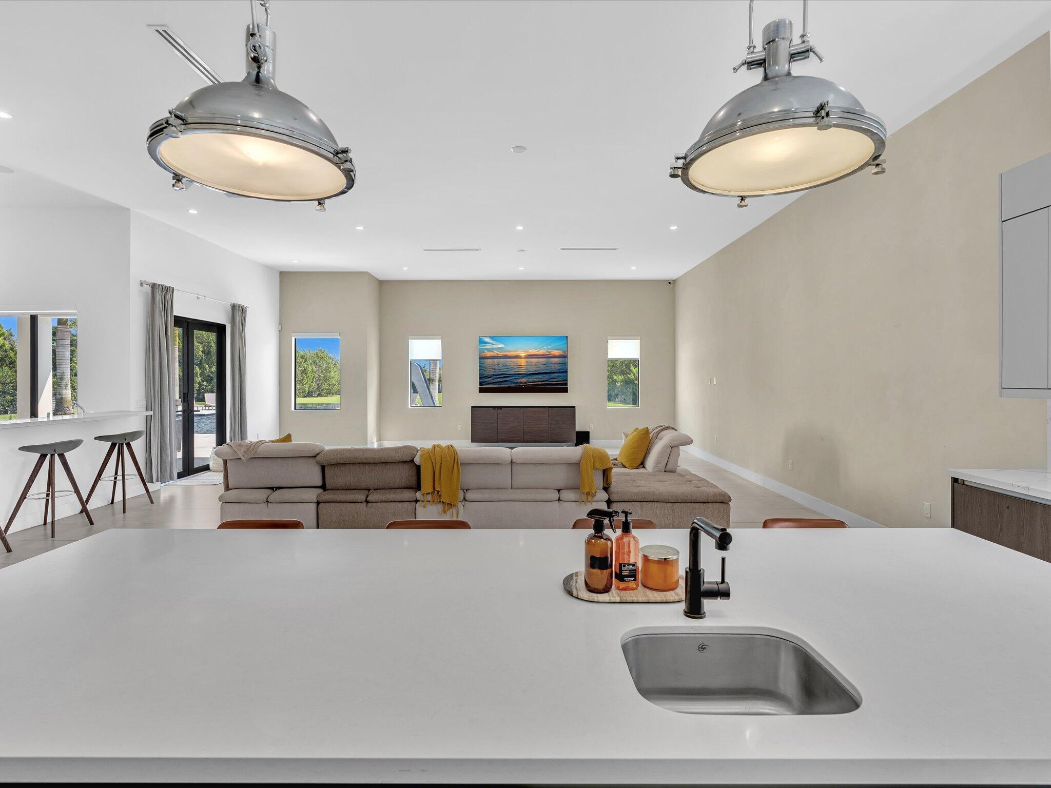 CHAMBERS SUB NE1/4 - Residential