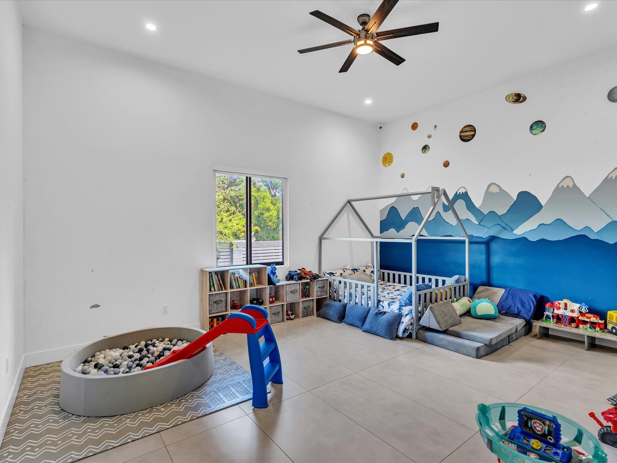 CHAMBERS SUB NE1/4 - Residential