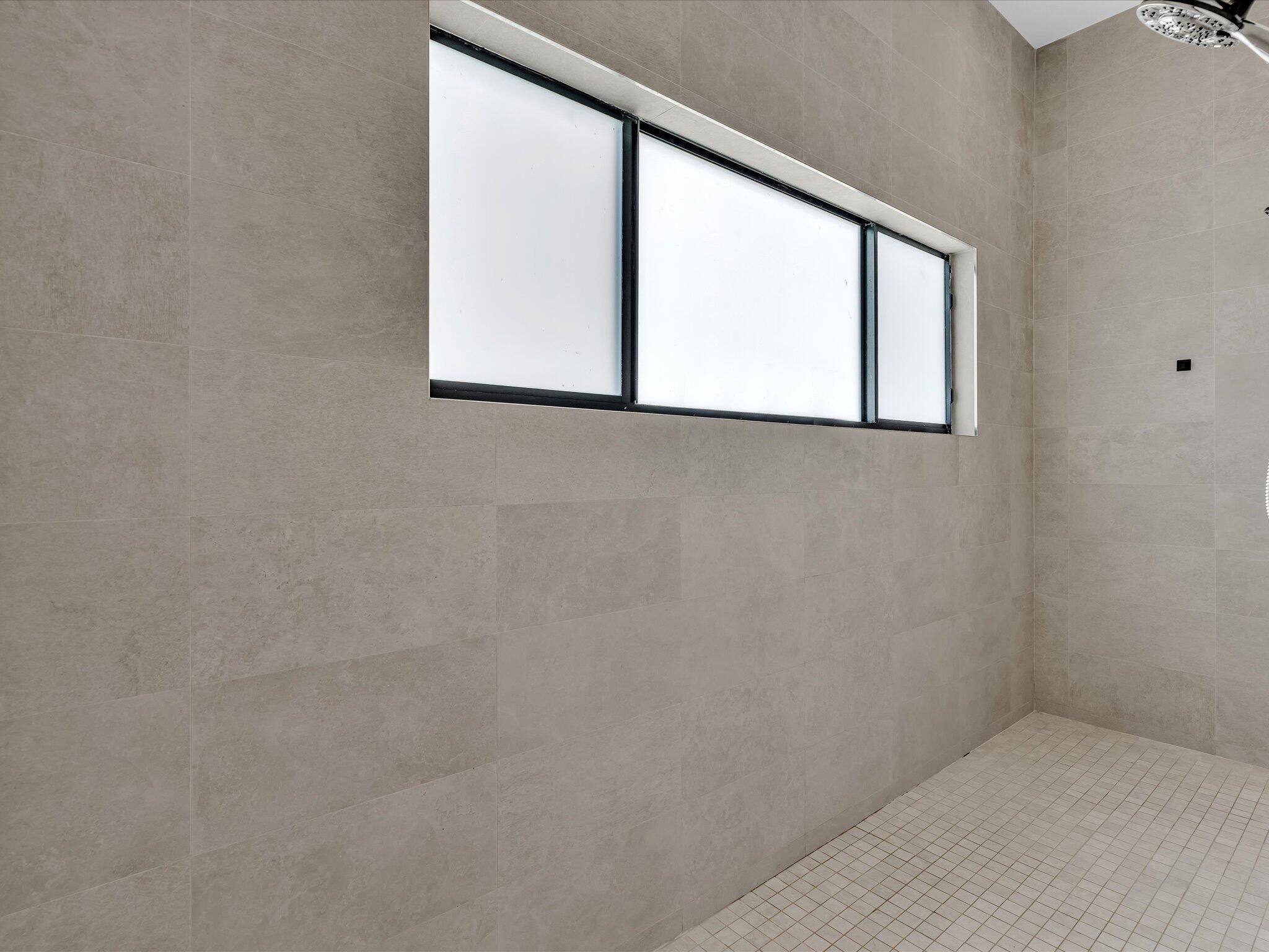 CHAMBERS SUB NE1/4 - Residential