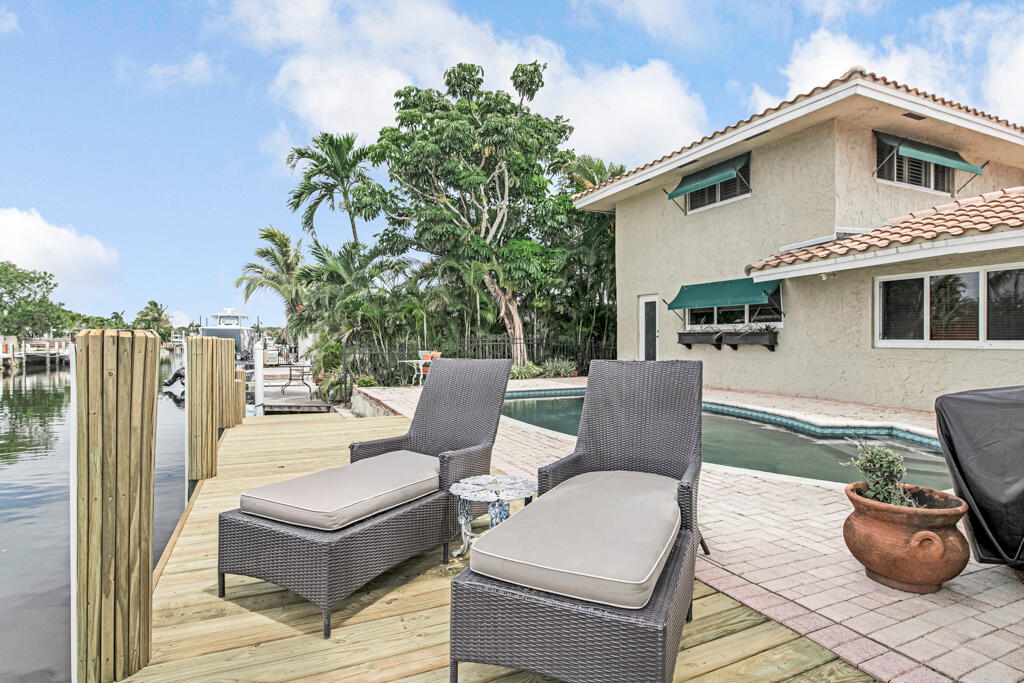 SNUG HARBOR SEC FOUR - Residential