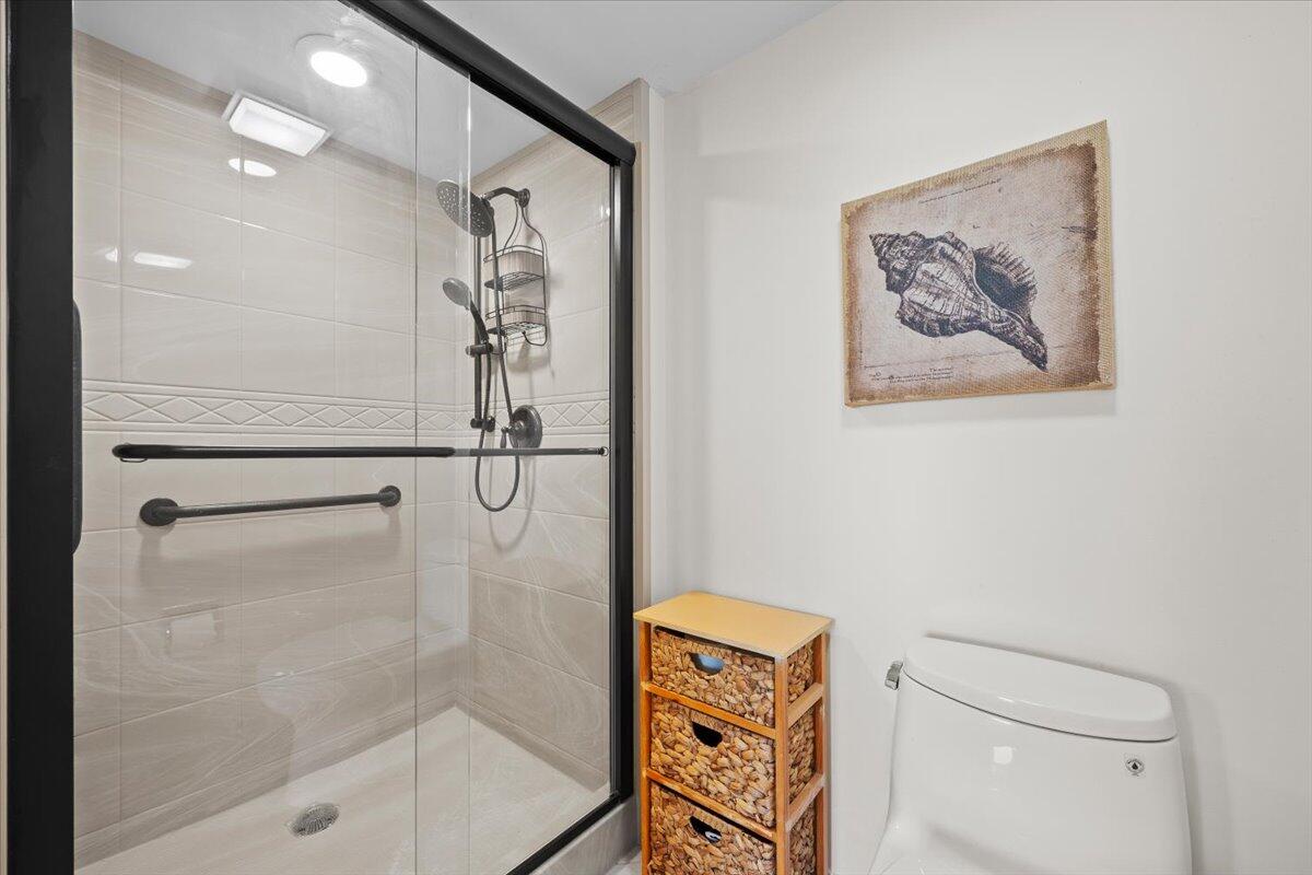 MARINA AT THE BLUFFS CONDO - Residential Lease