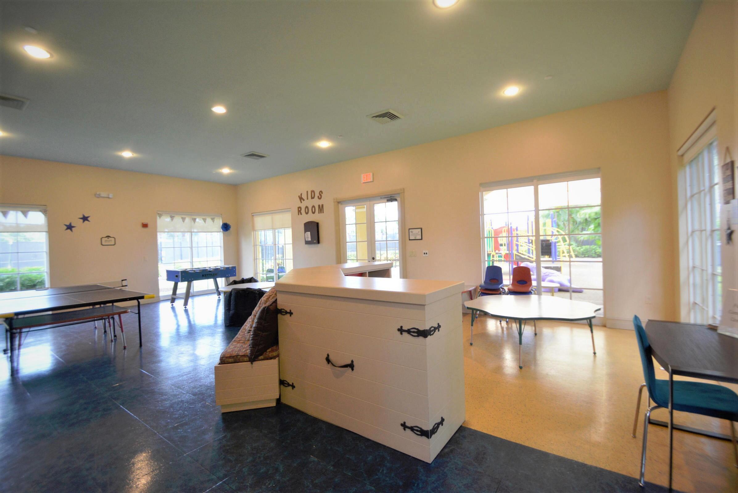 MIRABELLA AT MIRASOL B - Residential Lease