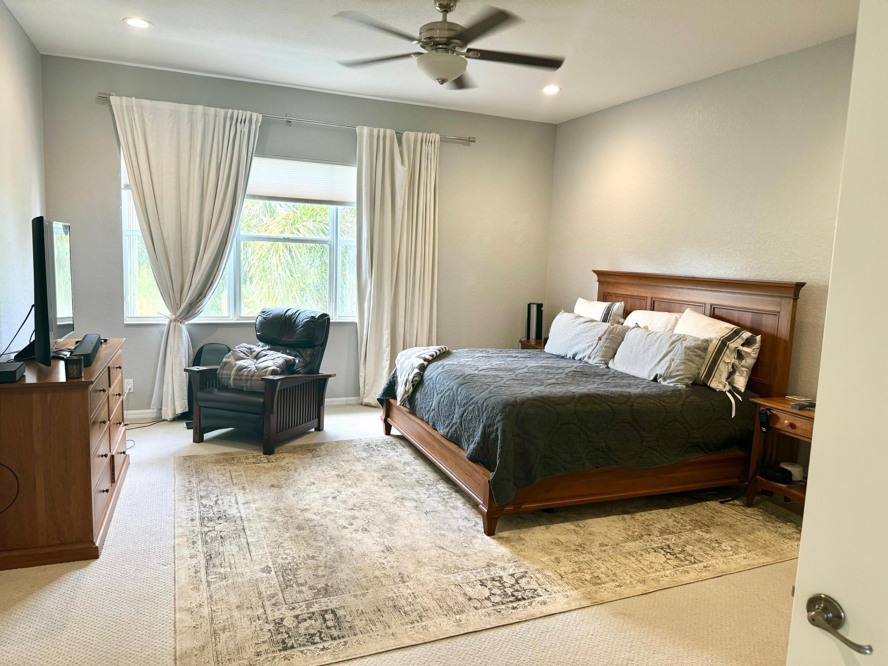 MIRABELLA AT MIRASOL B - Residential Lease