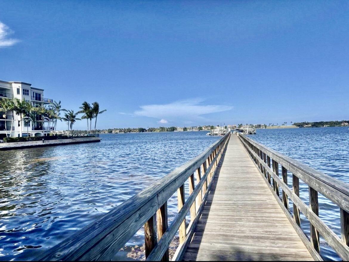 CASA DEL MAR - Residential