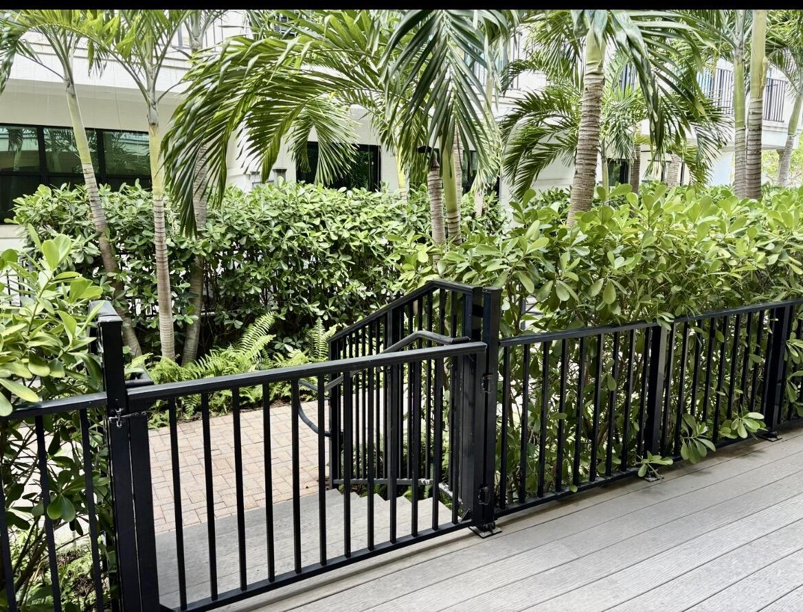 CASA DEL MAR - Residential
