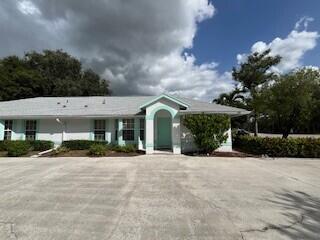 SUGAR POND MANOR OF WELLINGTON - Residential Lease