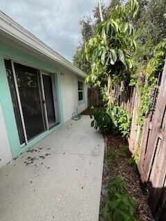 SUGAR POND MANOR OF WELLINGTON - Residential Lease