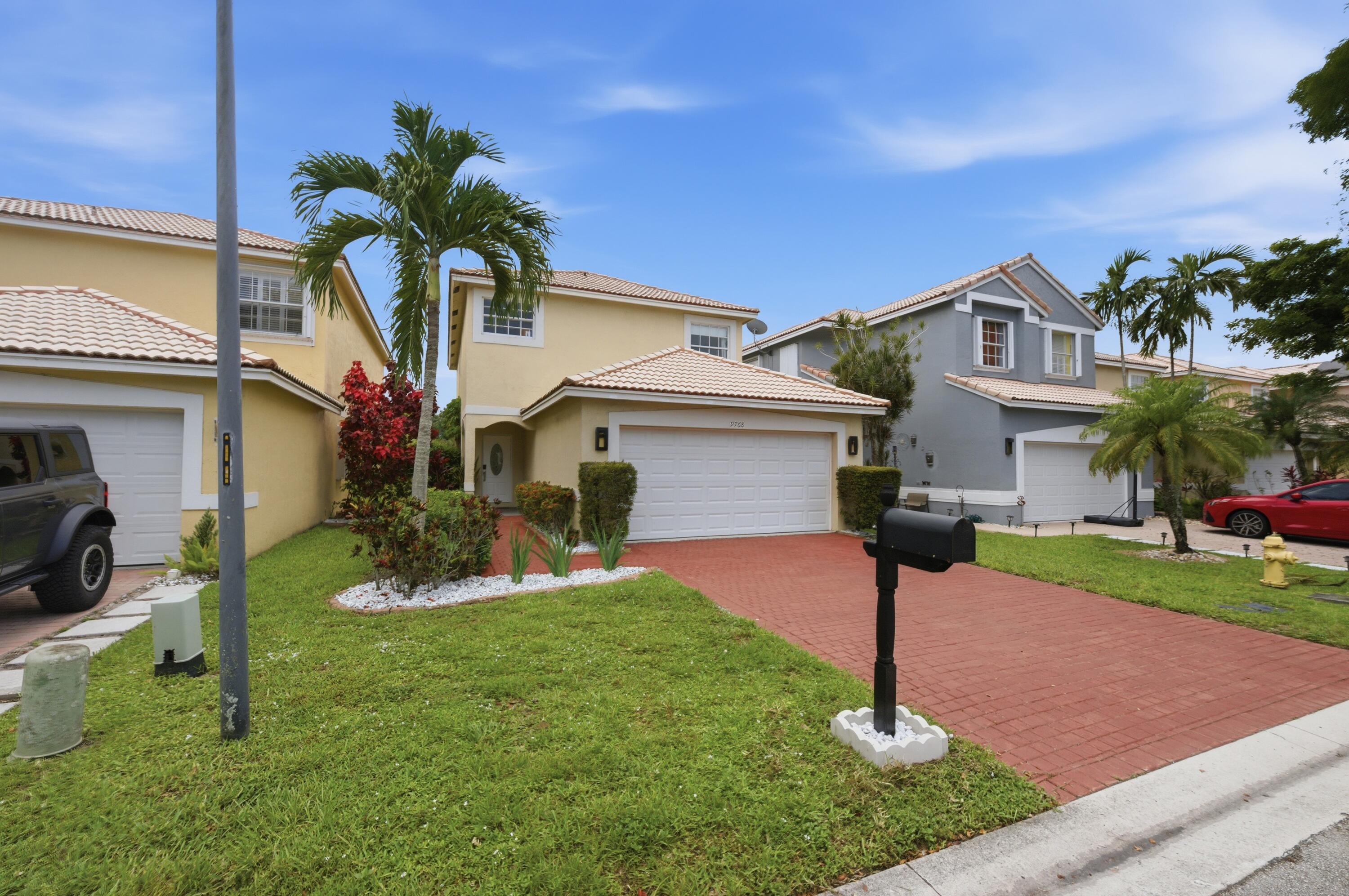 Riverside Walk - Residential