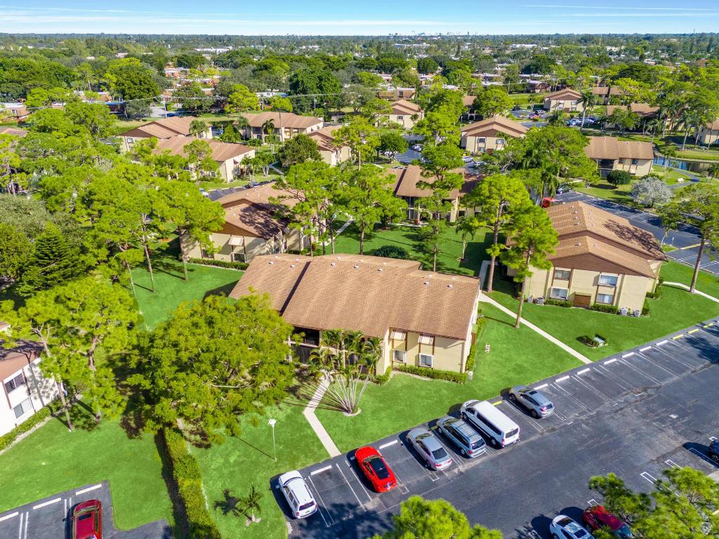 PINE RIDGE SOUTH II CONDO - Residential