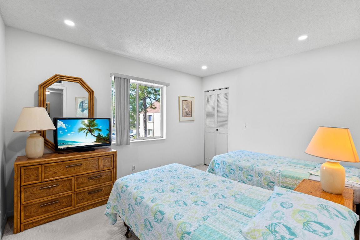 PINE RIDGE SOUTH II CONDO - Residential