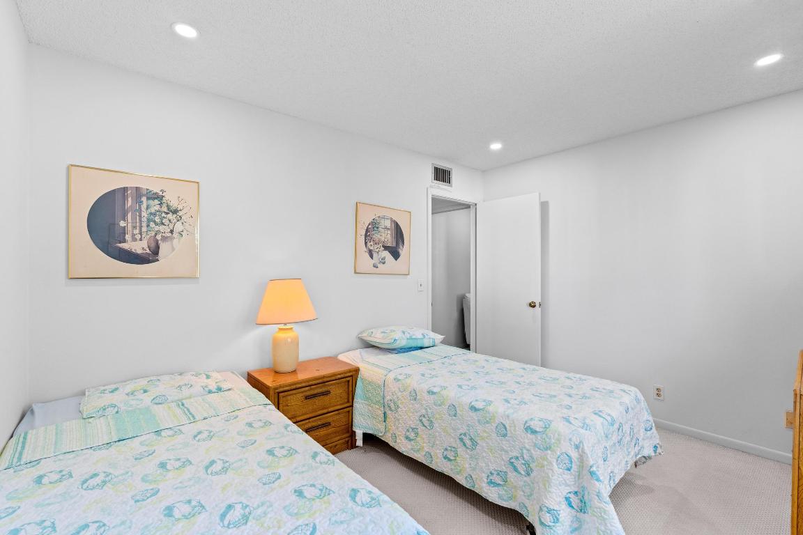 PINE RIDGE SOUTH II CONDO - Residential