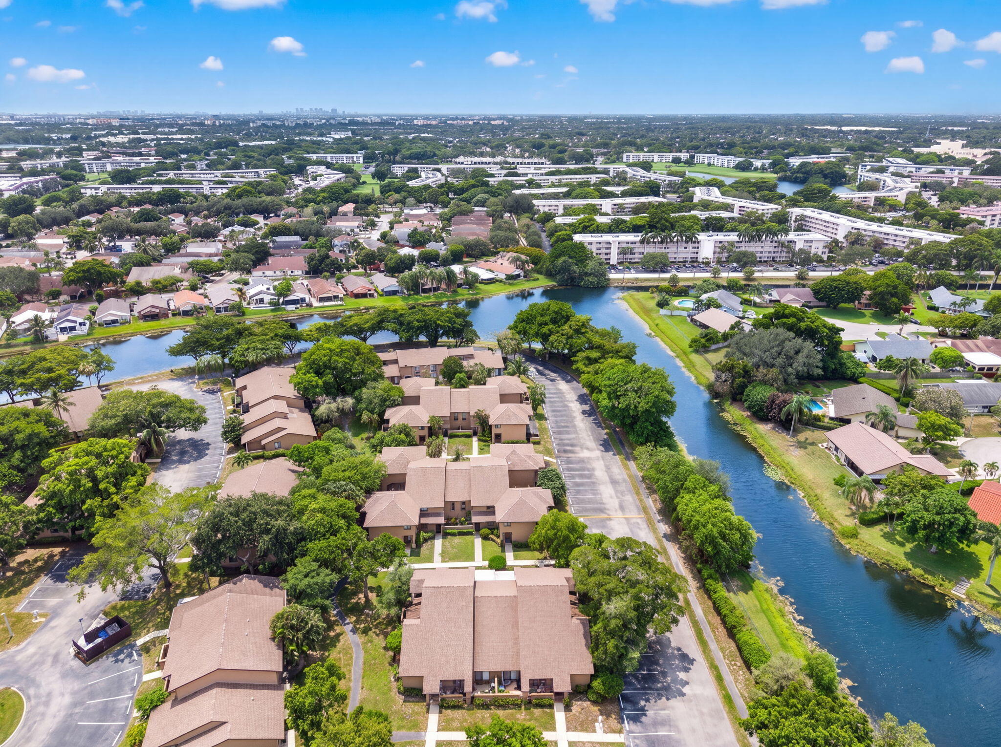 CENTURA PARC - Residential