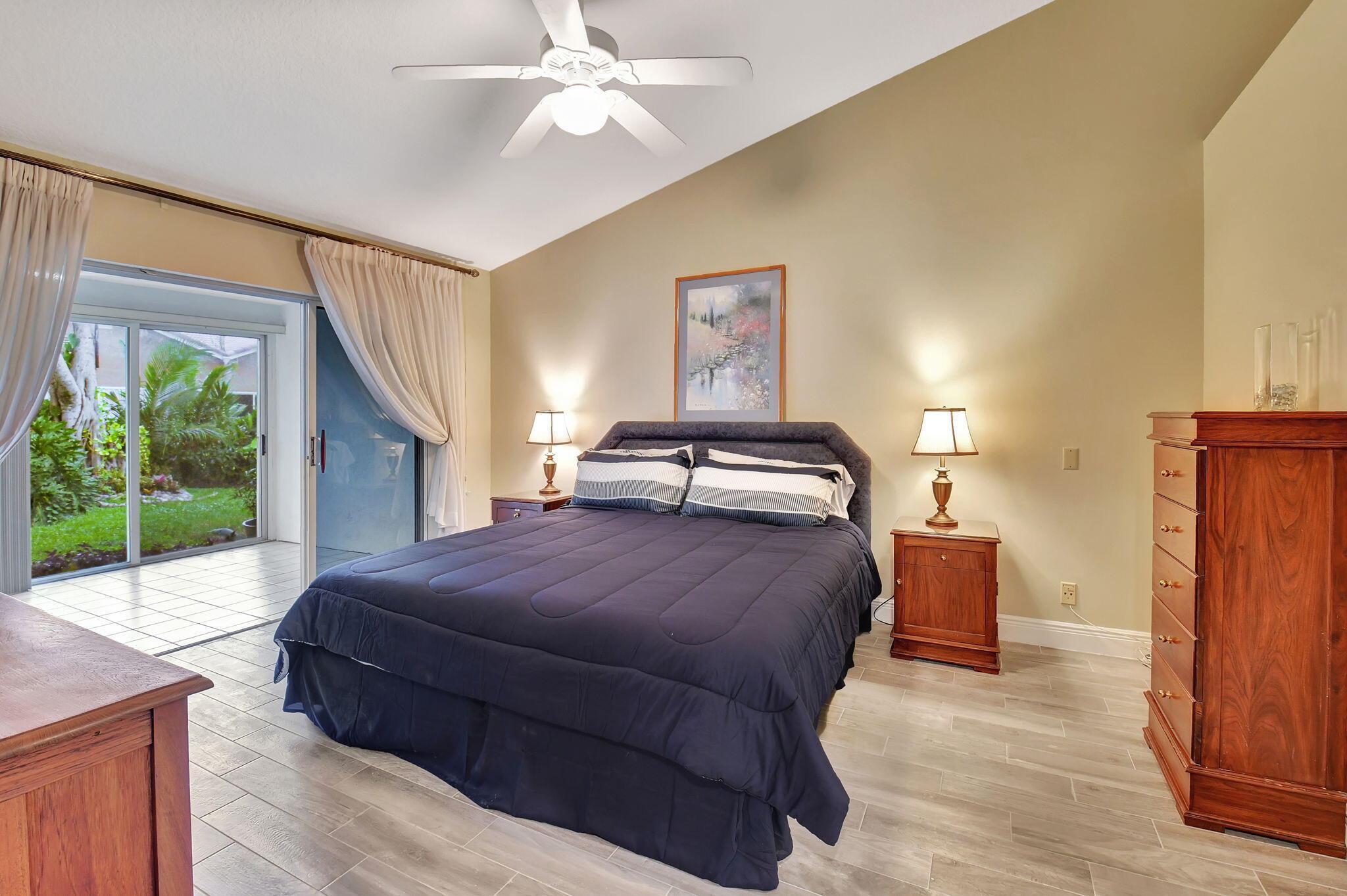 SWEETWATER SEC 4 - Residential