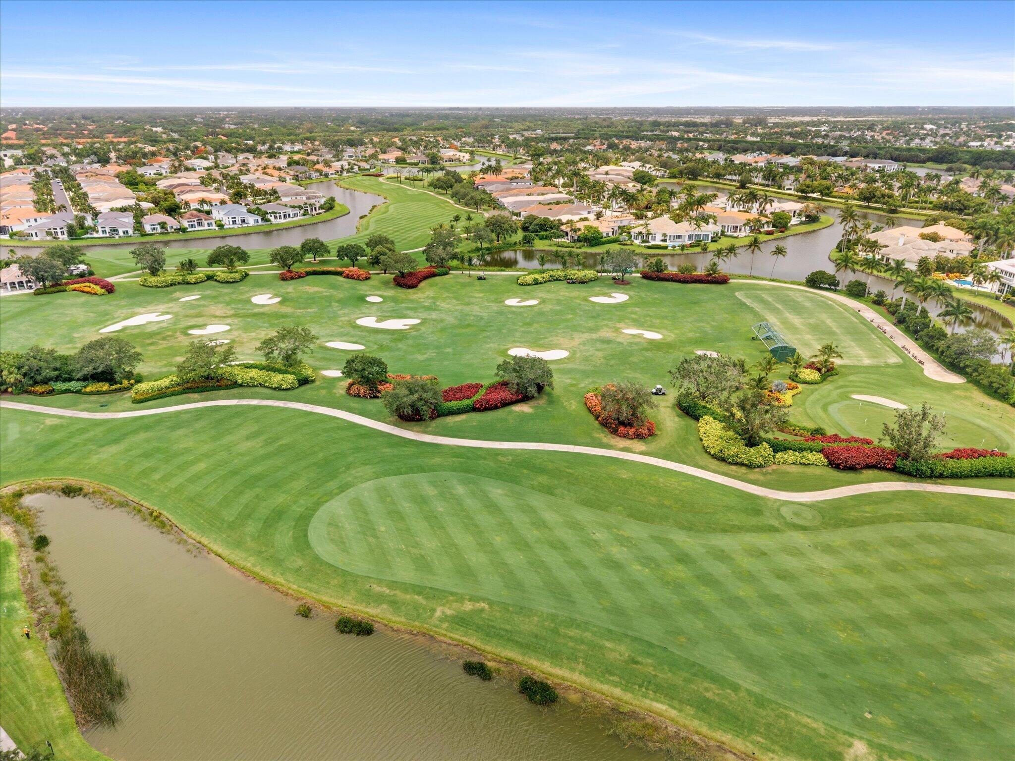 SOMERSET AT WOODFIELD COUNTRY CLUB - Residential