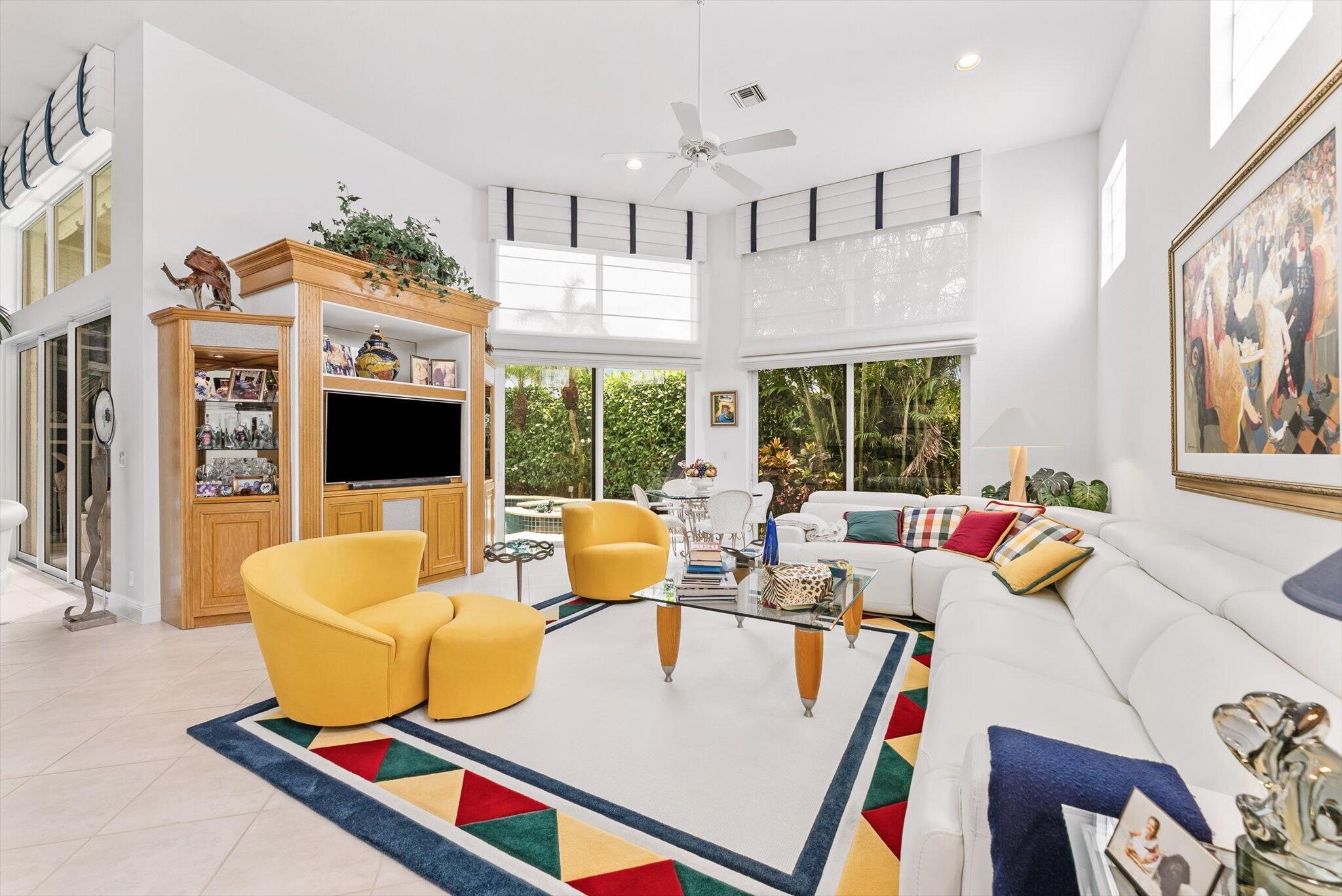 SOMERSET AT WOODFIELD COUNTRY CLUB - Residential
