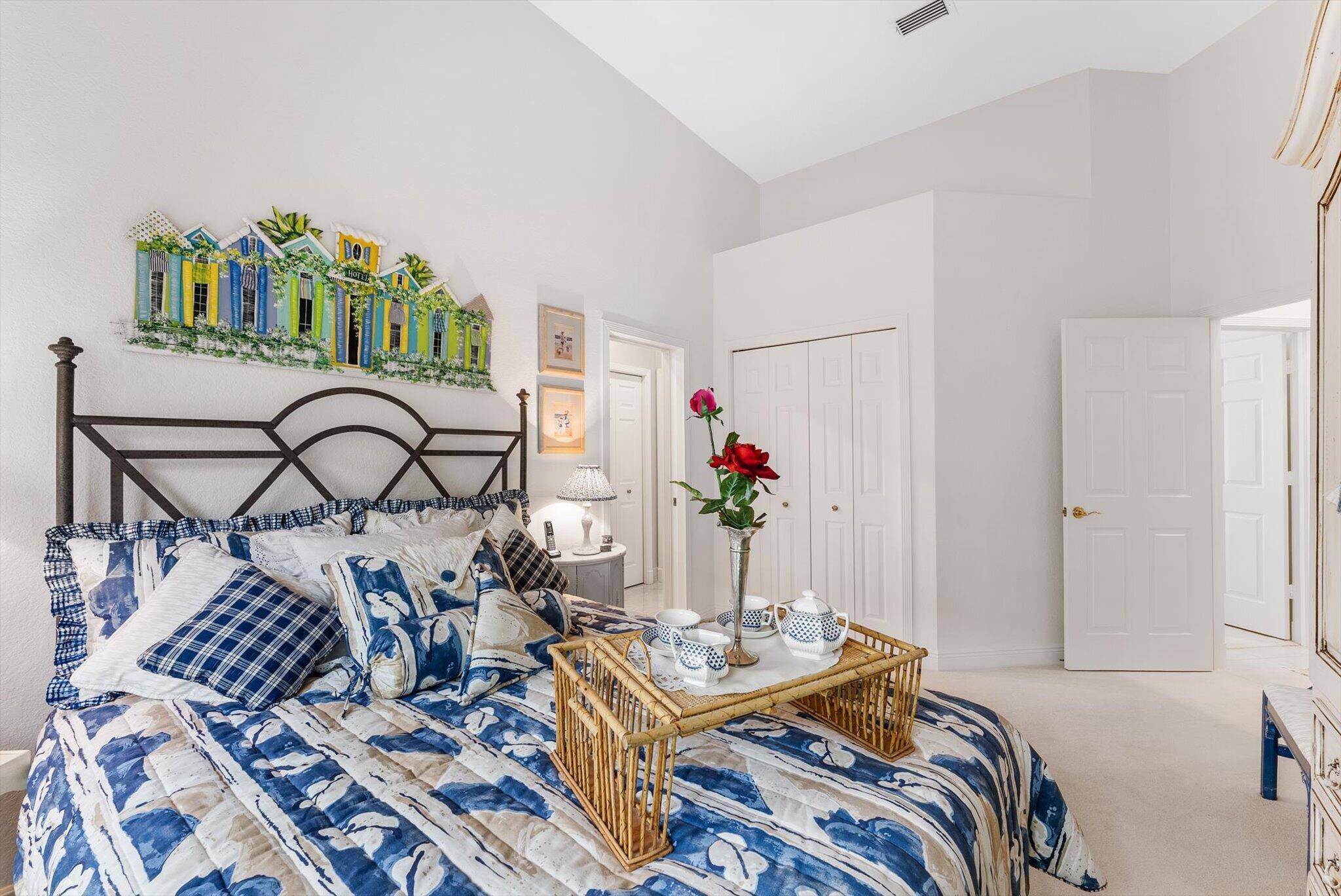 SOMERSET AT WOODFIELD COUNTRY CLUB - Residential