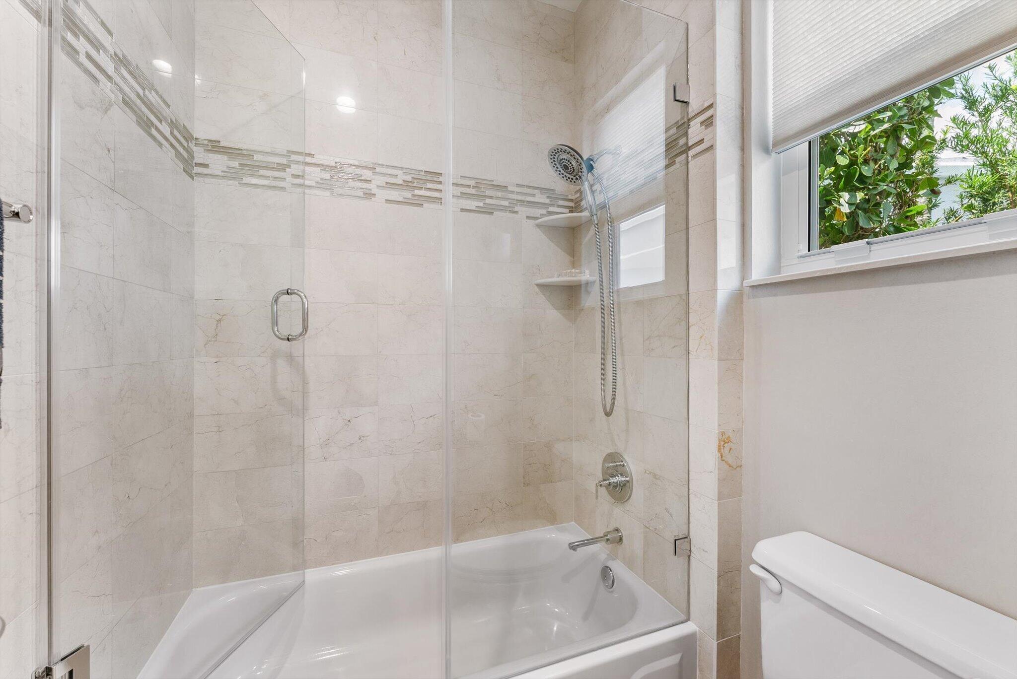 SOMERSET AT WOODFIELD COUNTRY CLUB - Residential