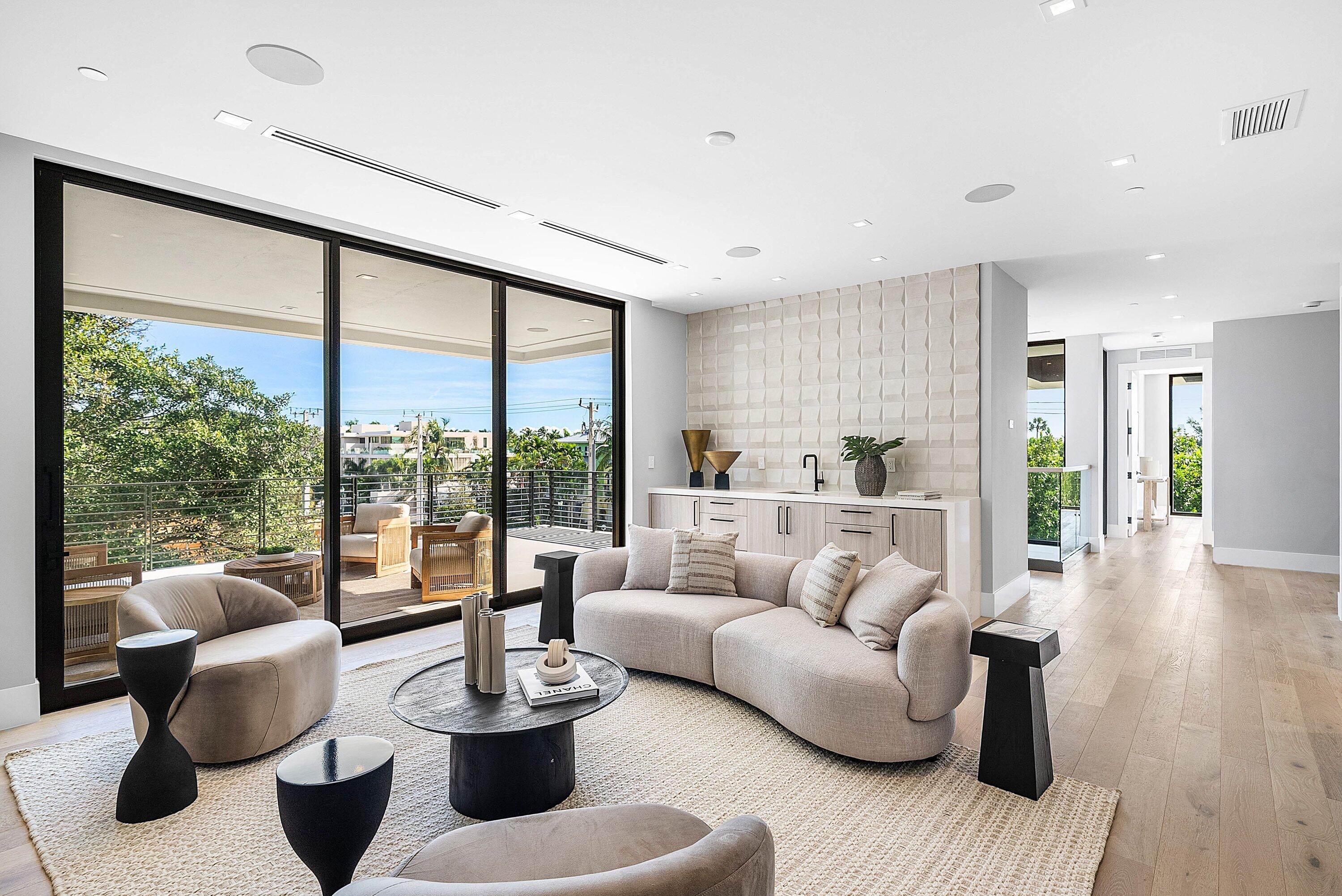 ANDREWS AVENUE TOWNHOMES - Residential
