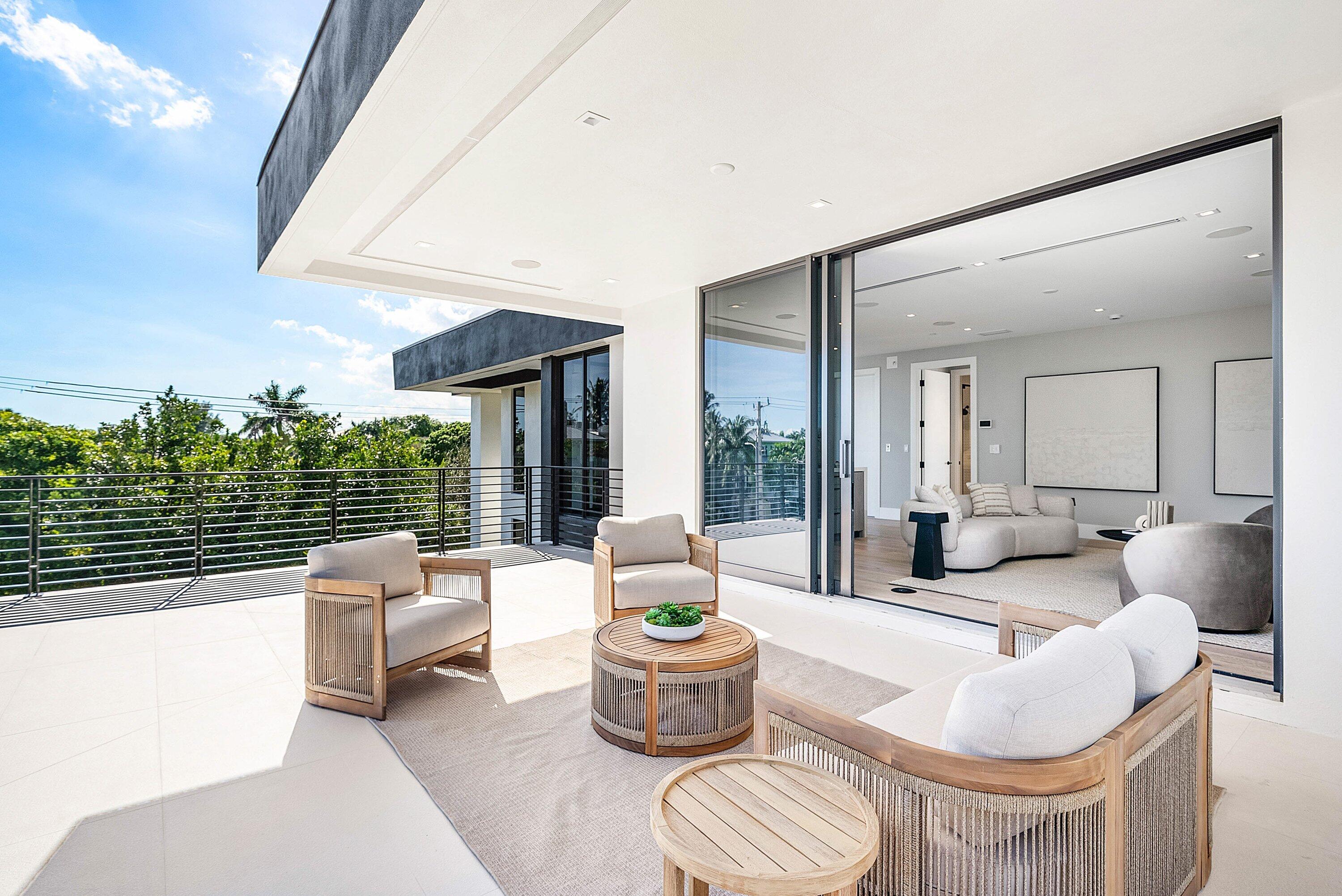 ANDREWS AVENUE TOWNHOMES - Residential