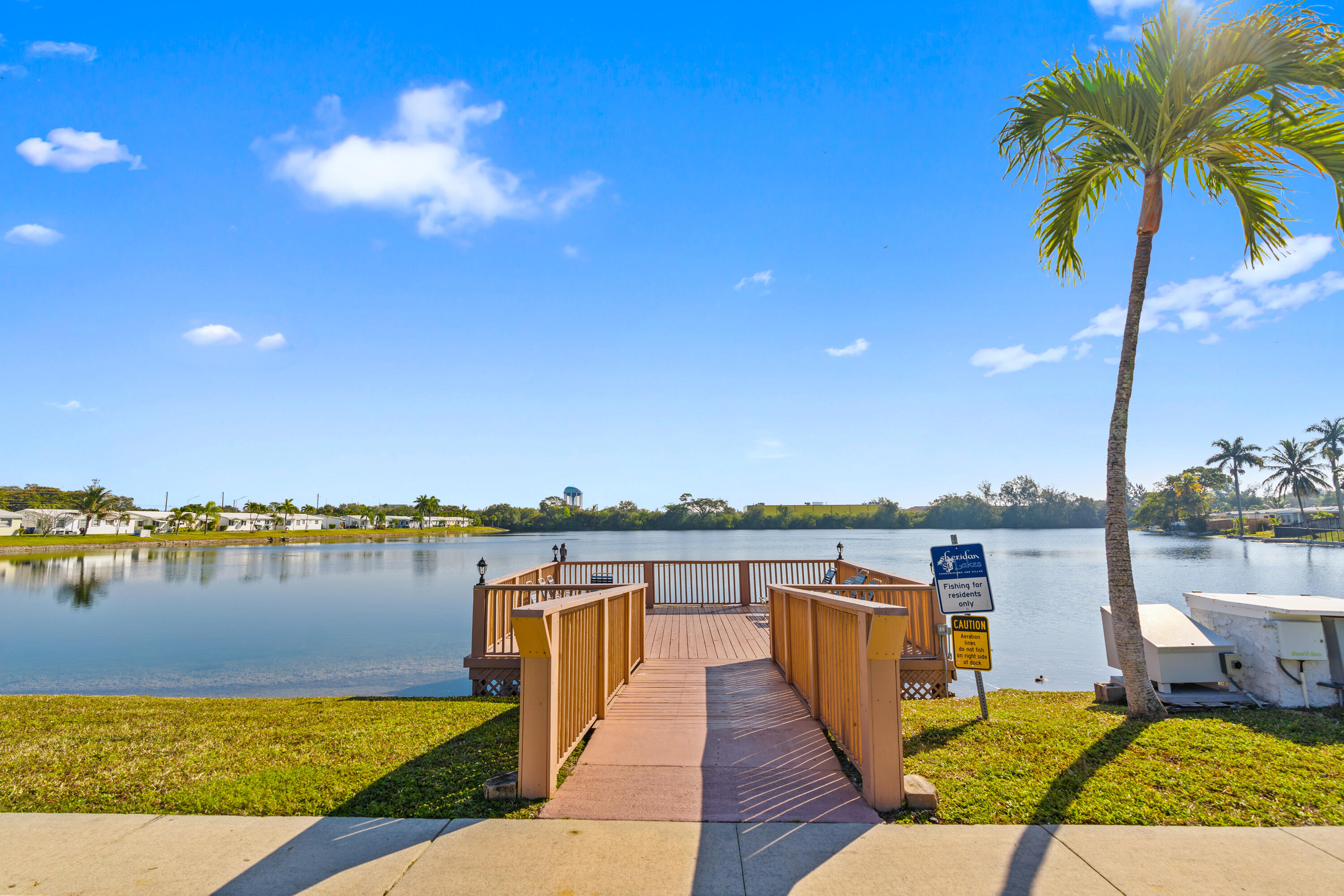 SHERIDAN LAKES CONDO APTS NO 7 - Residential