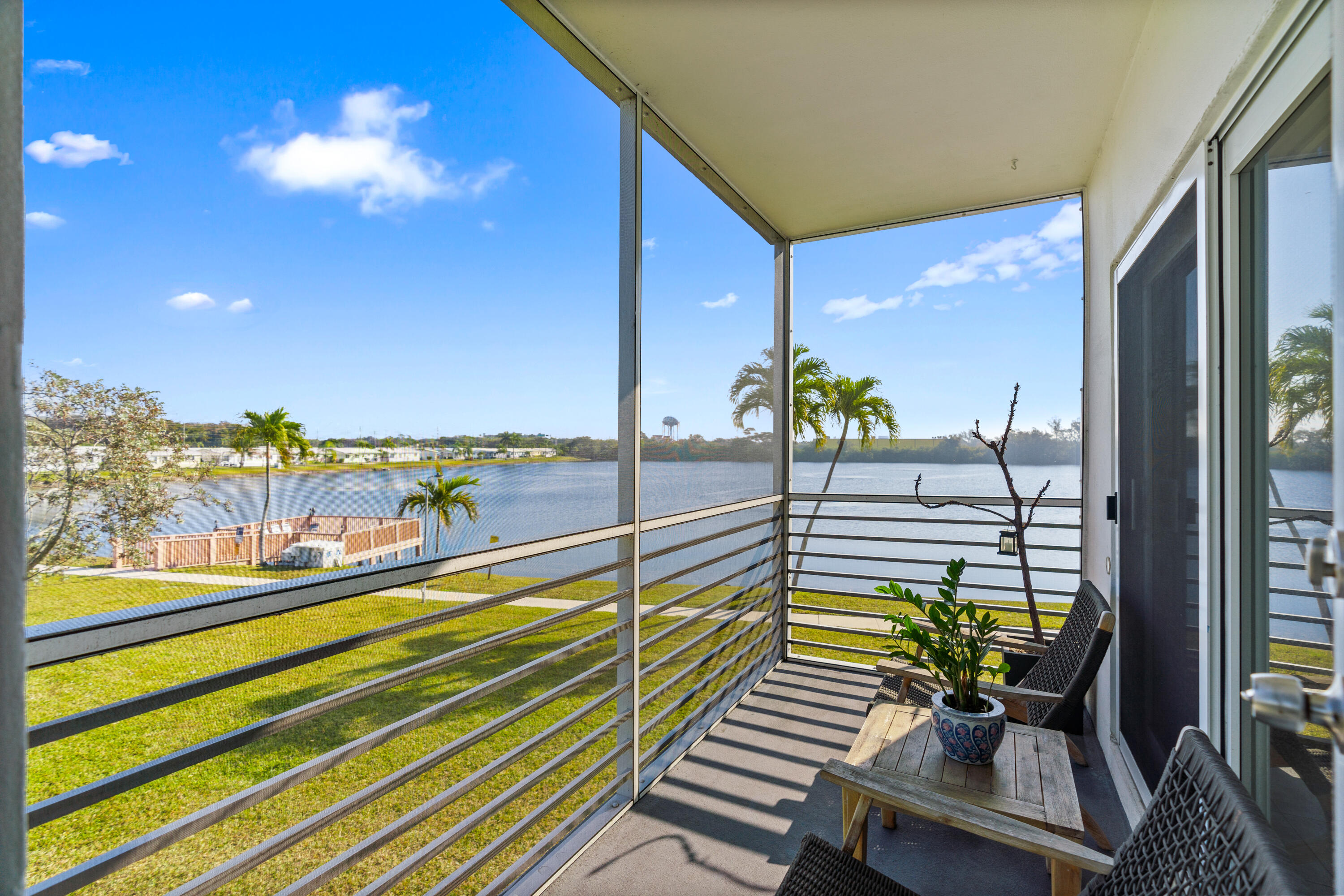 SHERIDAN LAKES CONDO APTS NO 7 - Residential
