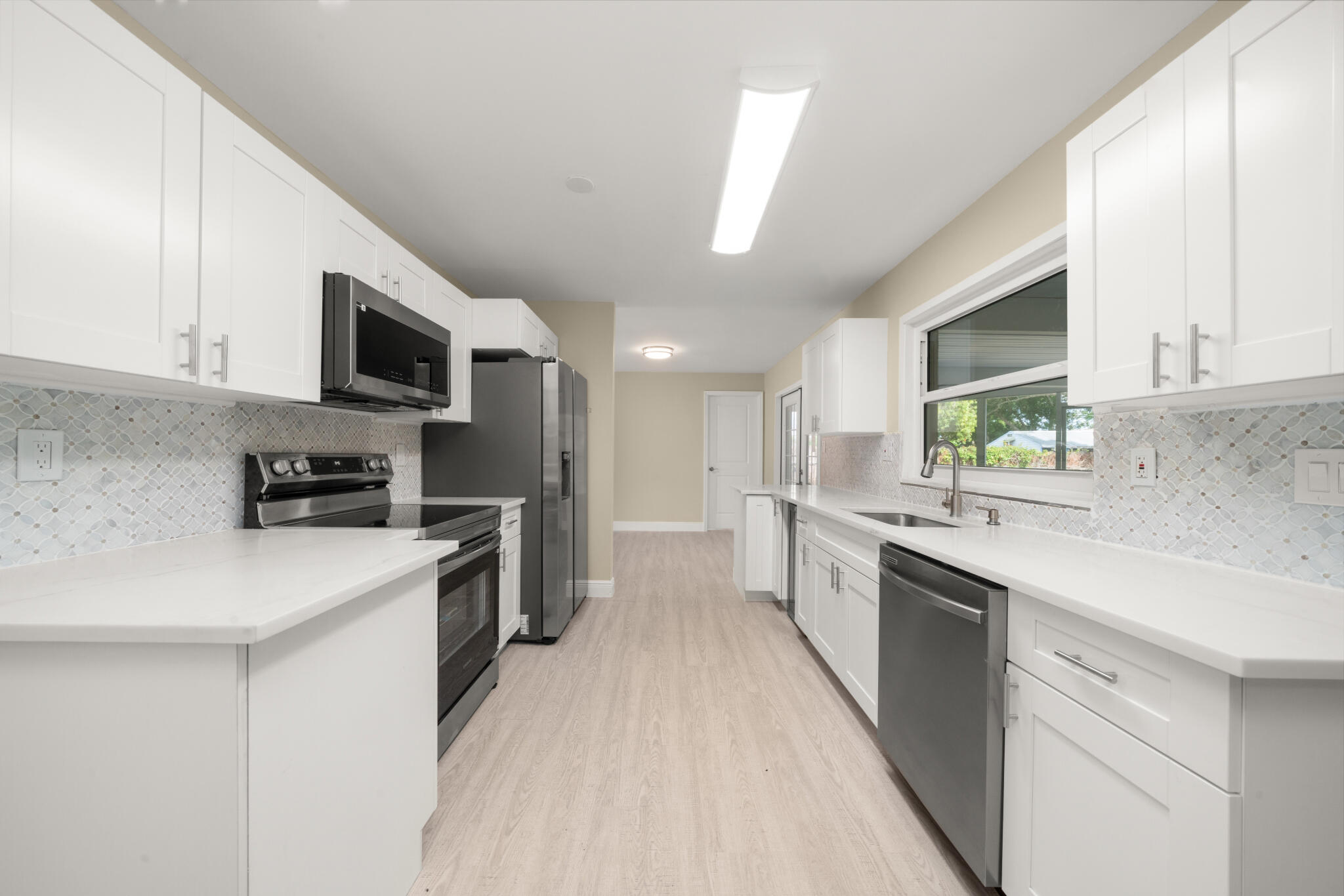 SUN N LK SEB UNIT 02 - Residential