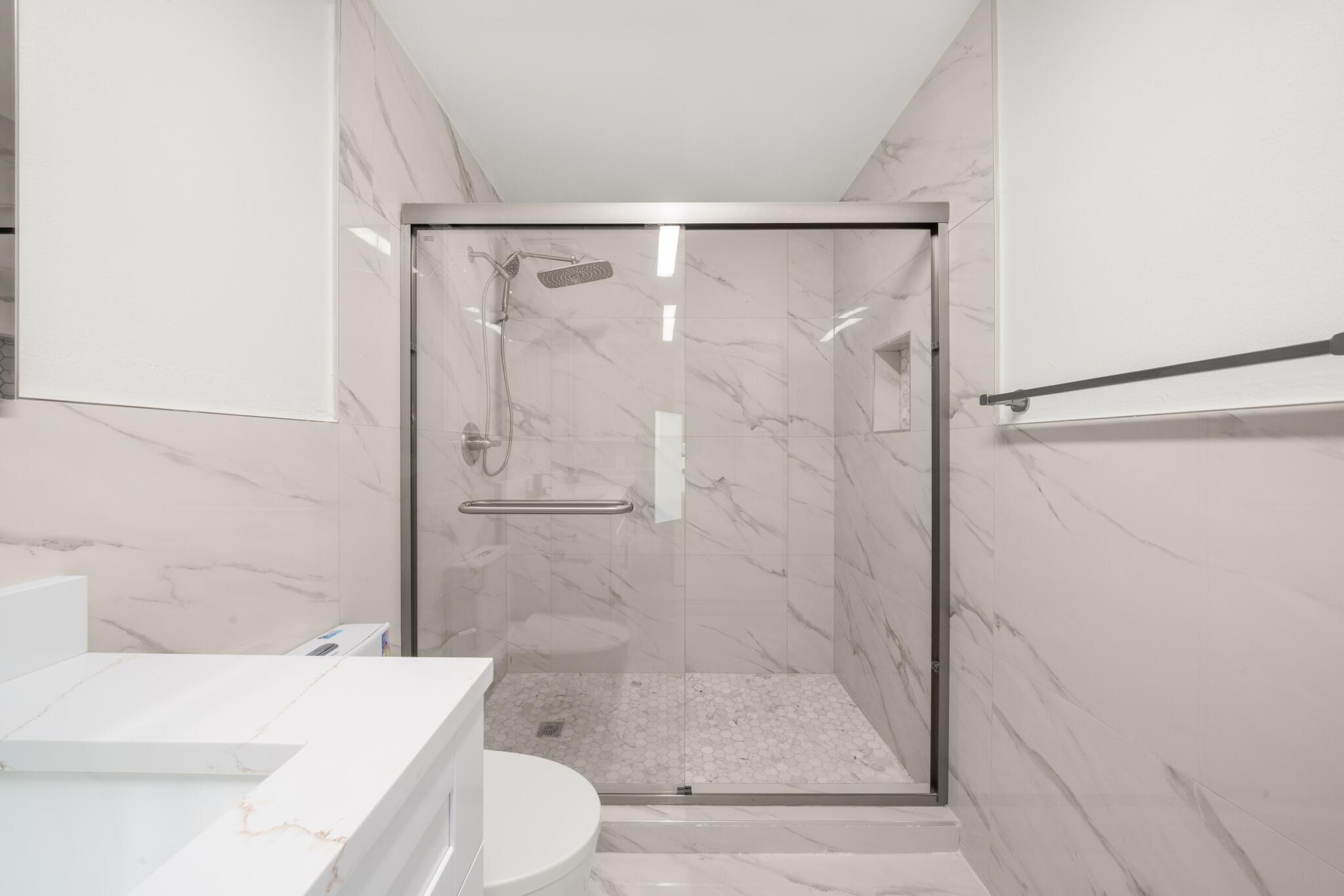 SUN N LK SEB UNIT 02 - Residential