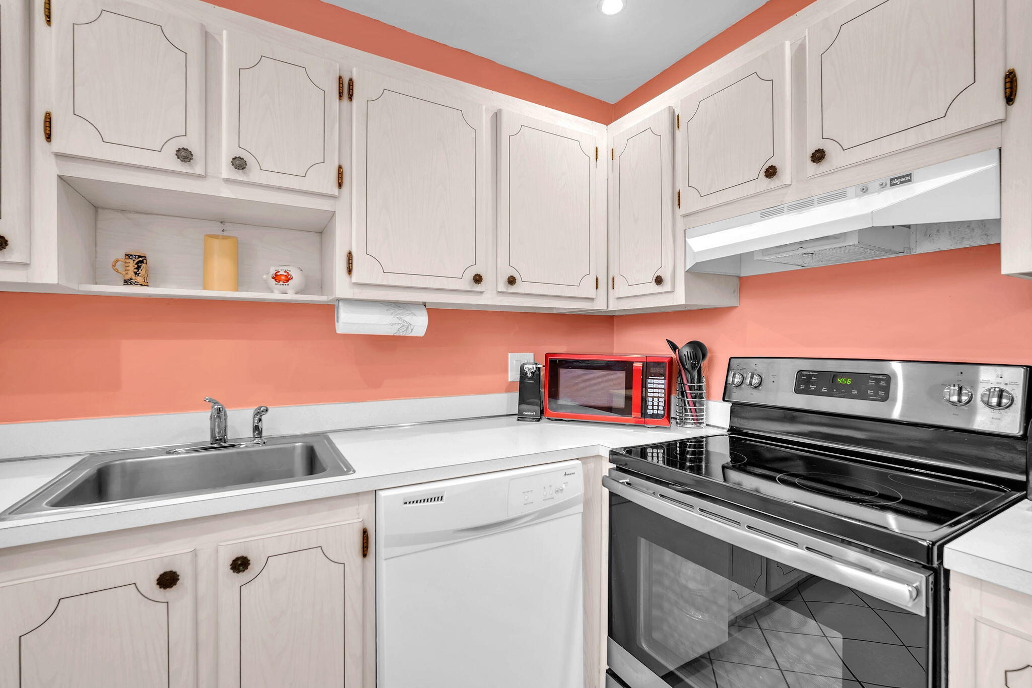 KINGS POINT SAXONY CONDOS - Residential