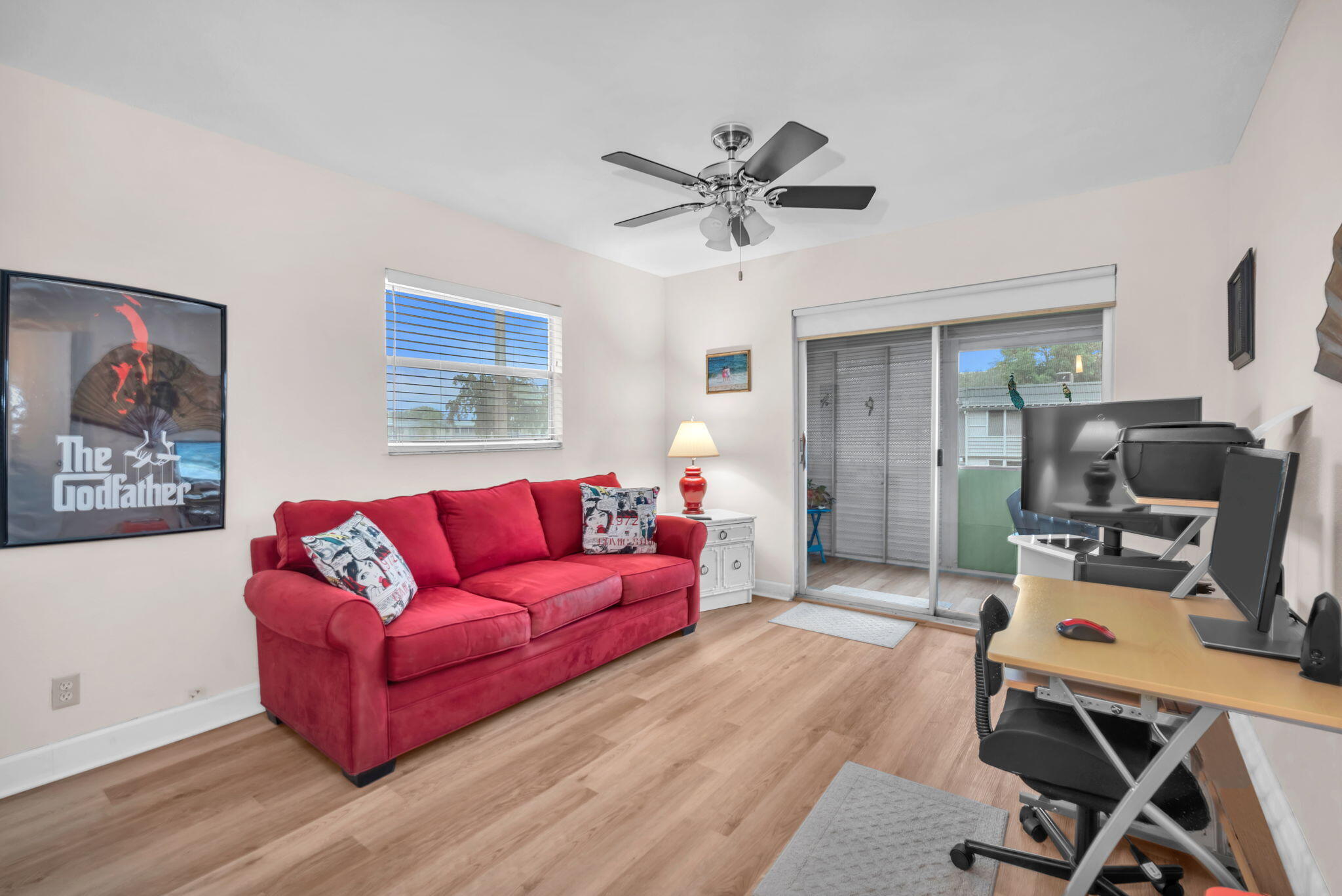 KINGS POINT SAXONY CONDOS - Residential