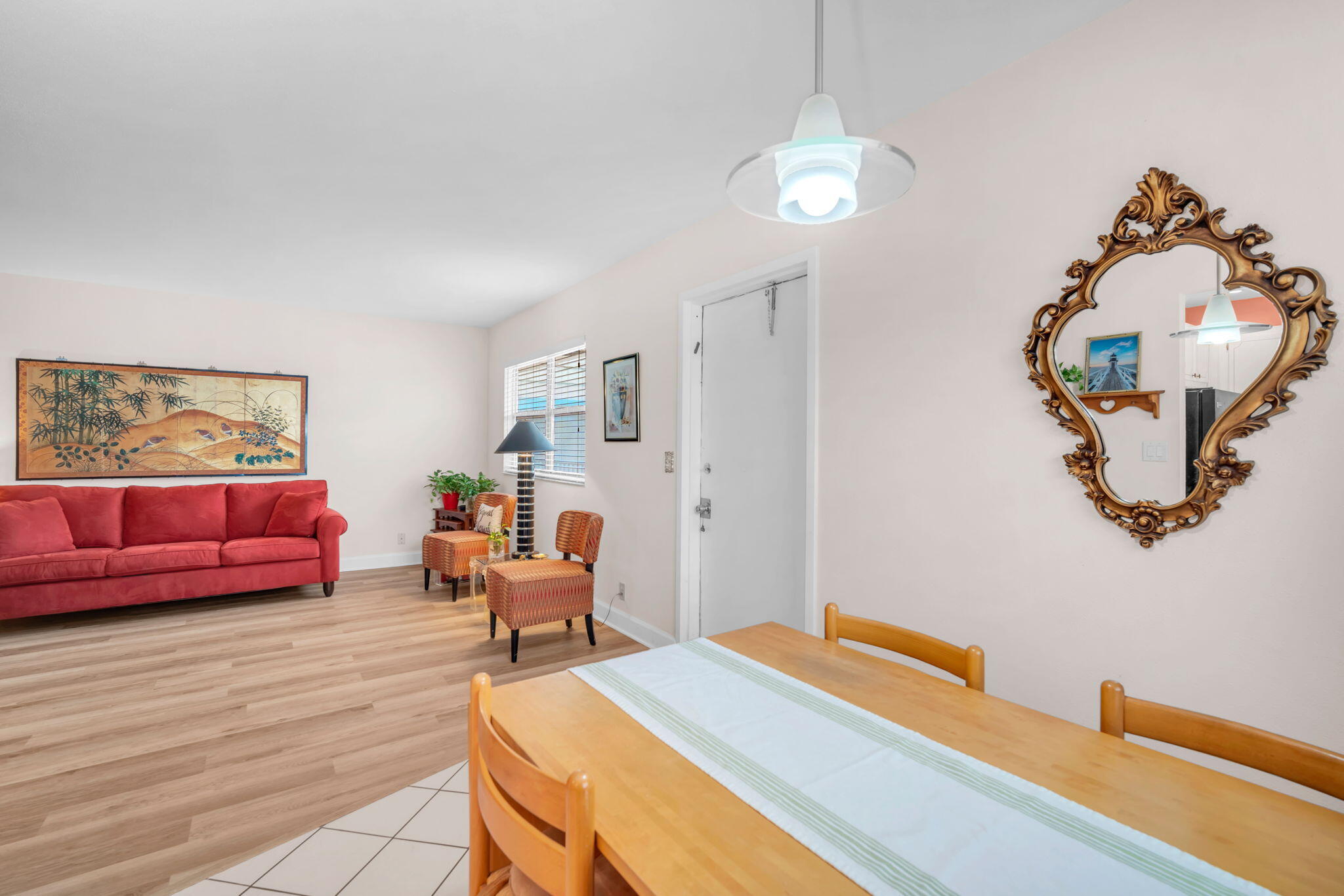 KINGS POINT SAXONY CONDOS - Residential