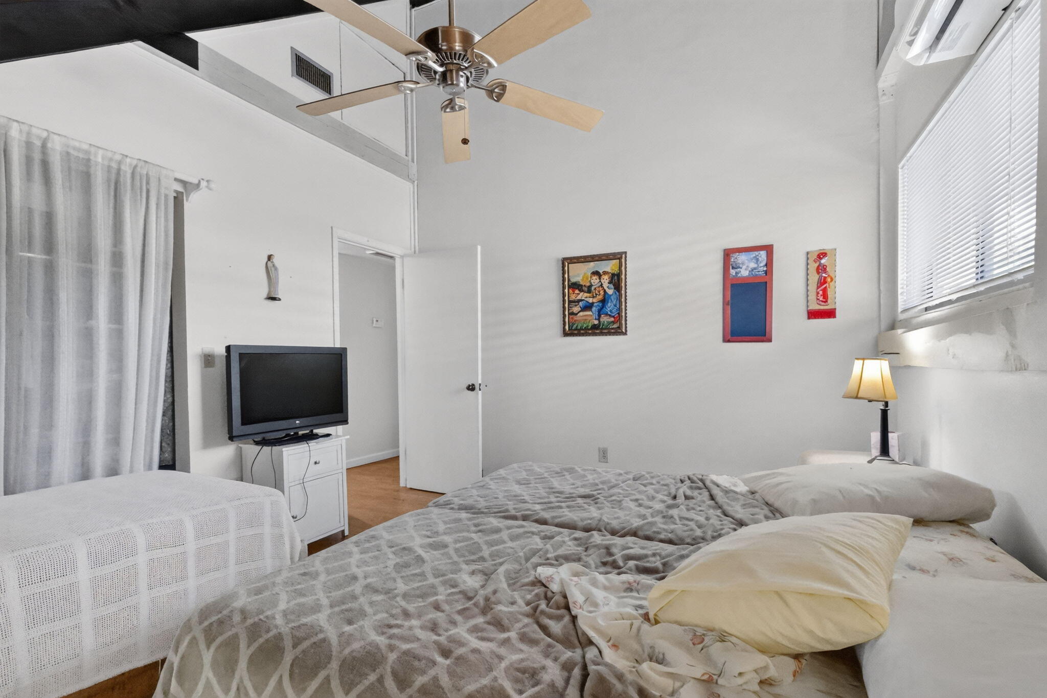 PALM BEACH RANCHES - Residential