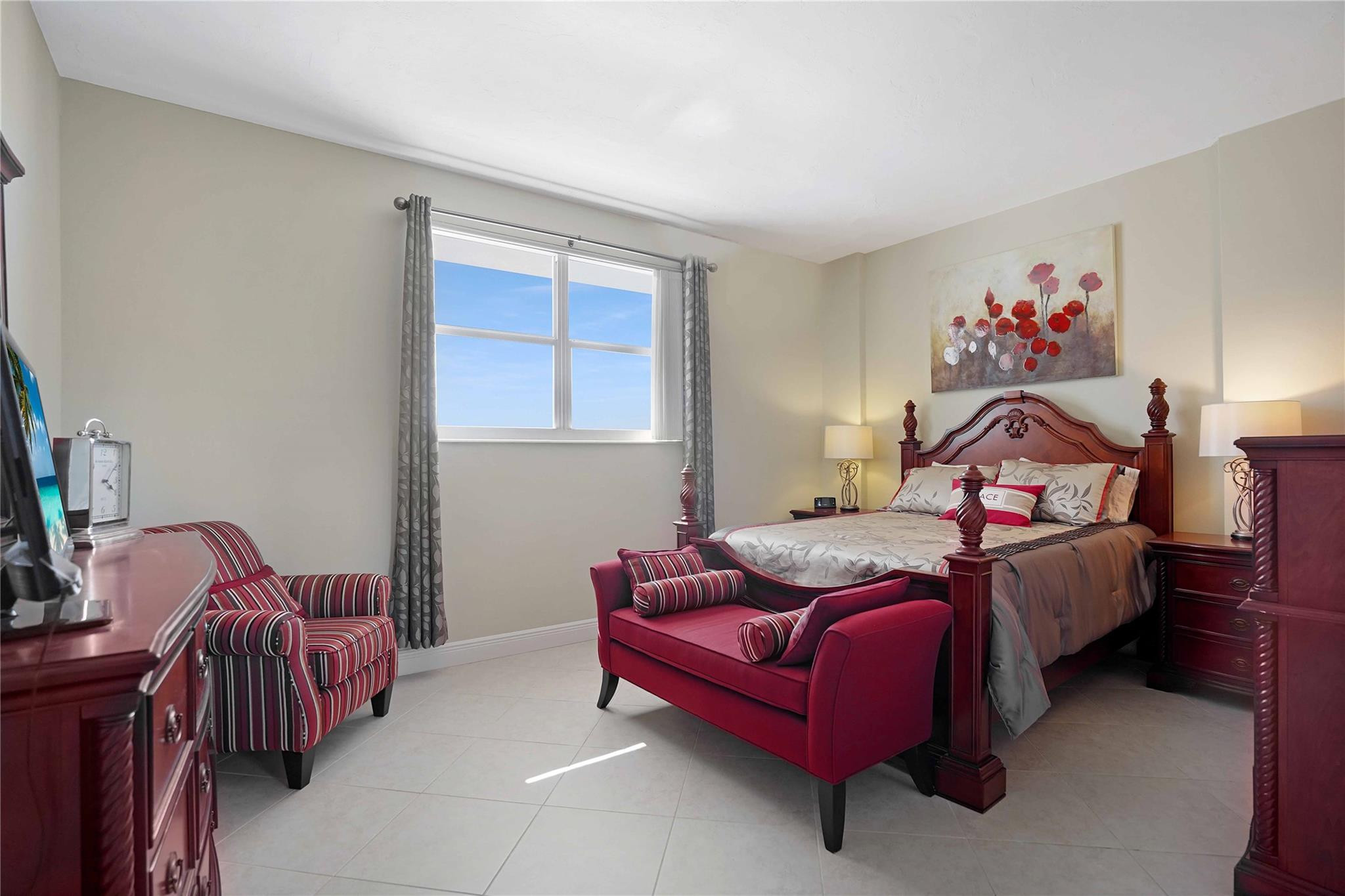 GALT TOWERS CONDO - Residential Lease