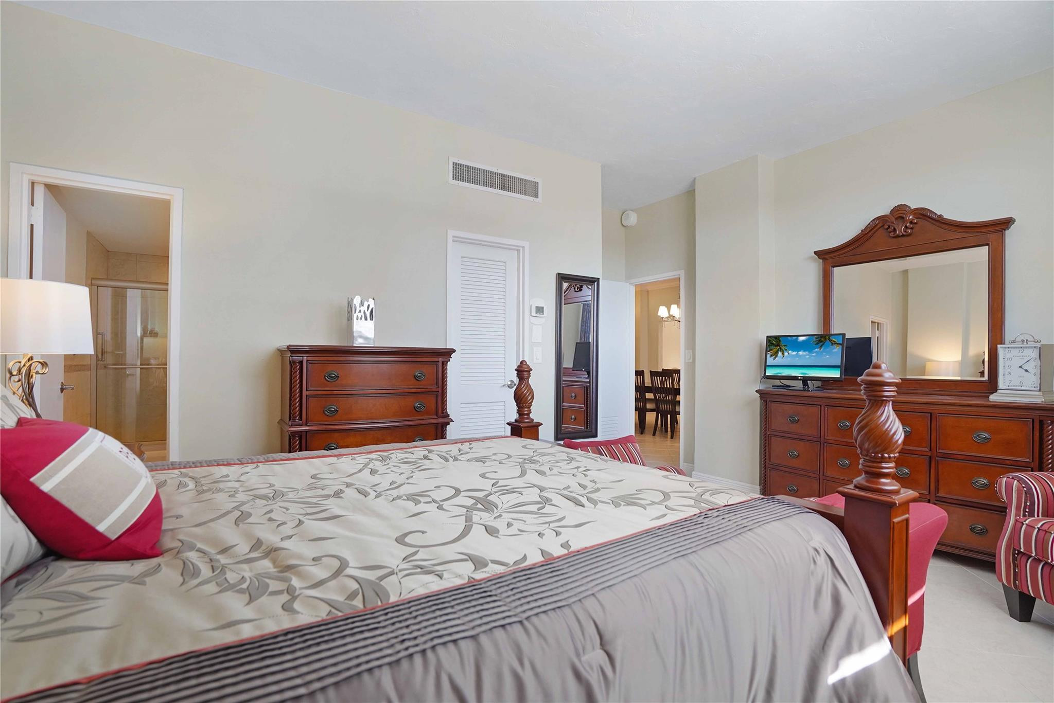 GALT TOWERS CONDO - Residential Lease