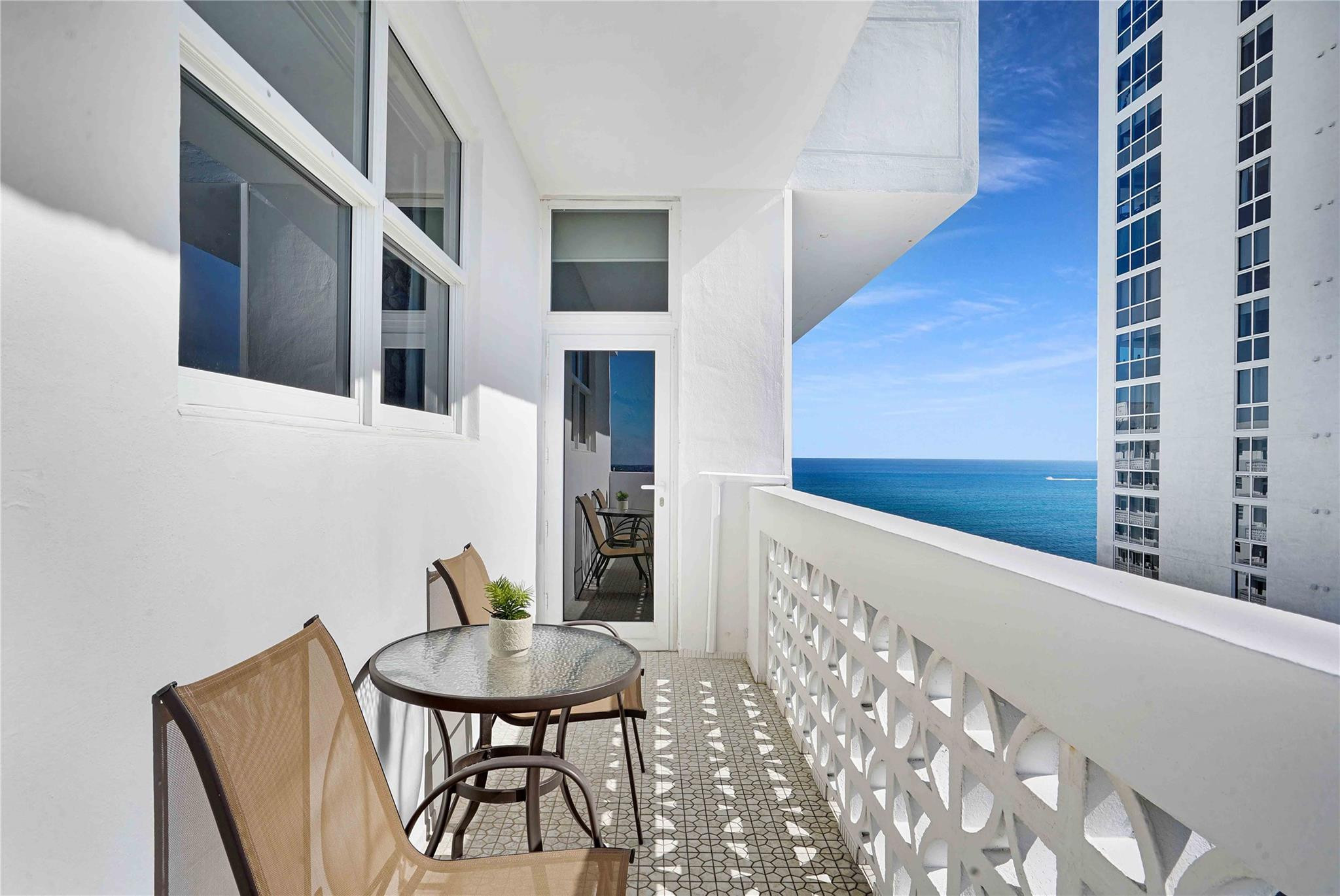 GALT TOWERS CONDO - Residential Lease