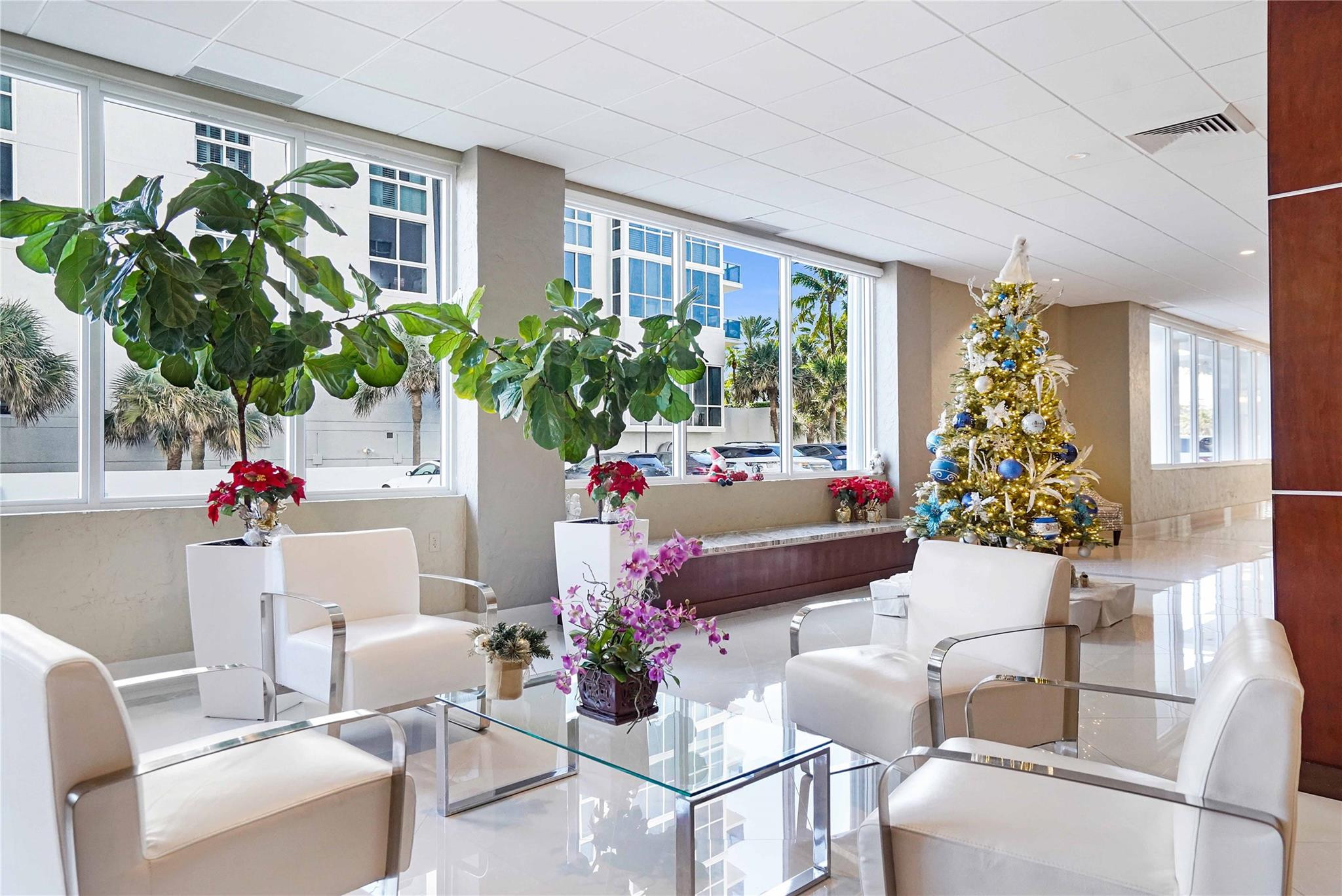 GALT TOWERS CONDO - Residential Lease