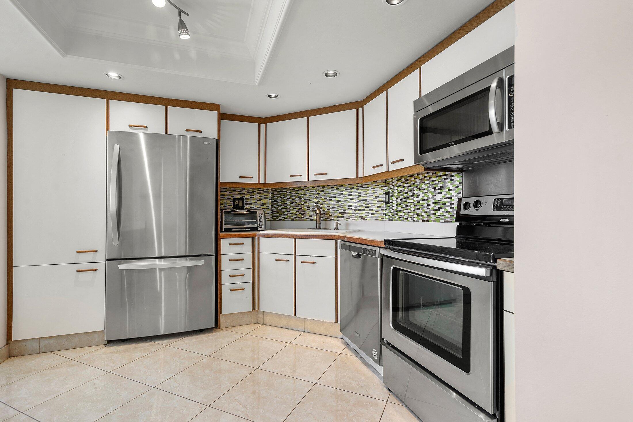SEAWINDS CONDO - Residential Lease