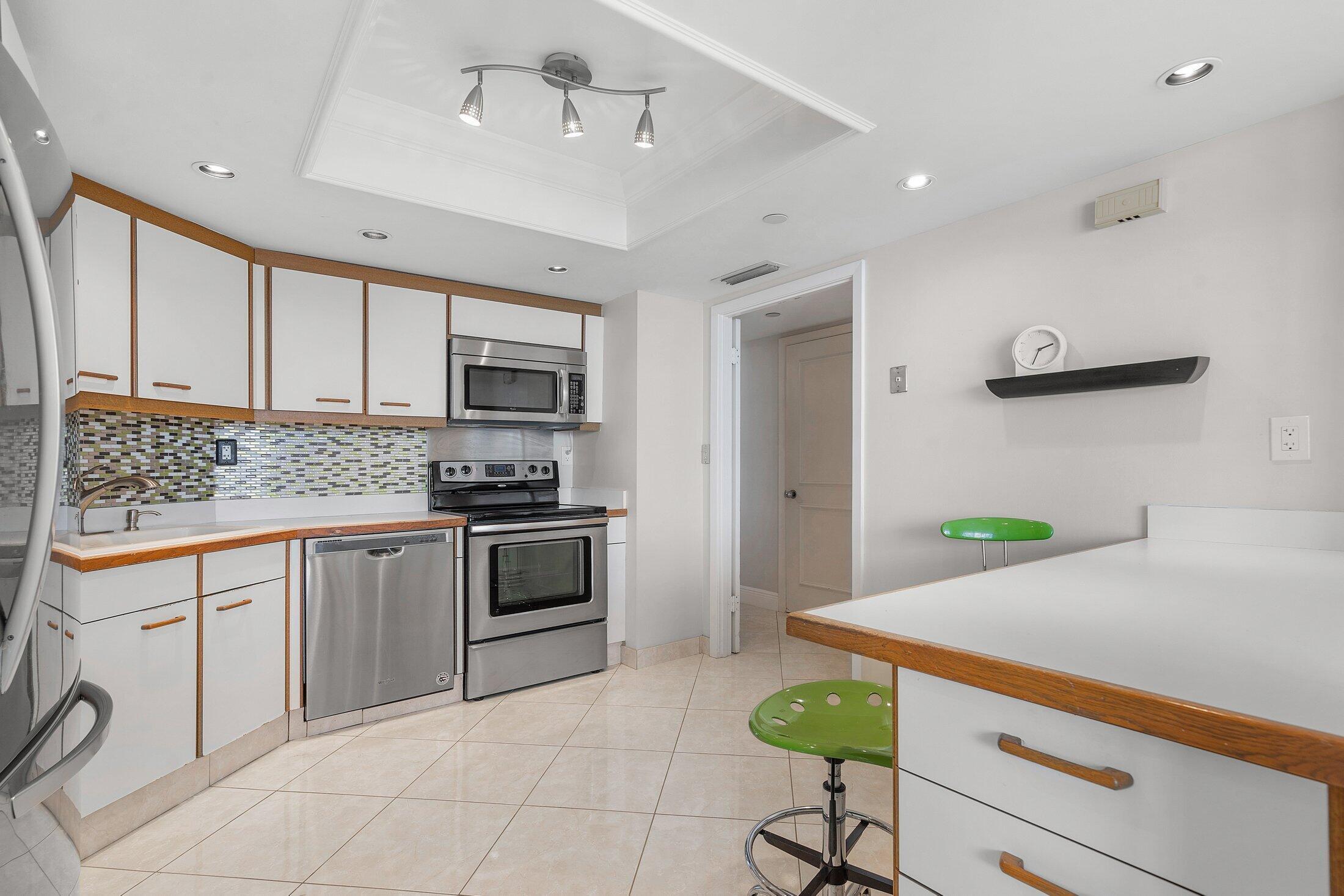 SEAWINDS CONDO - Residential Lease