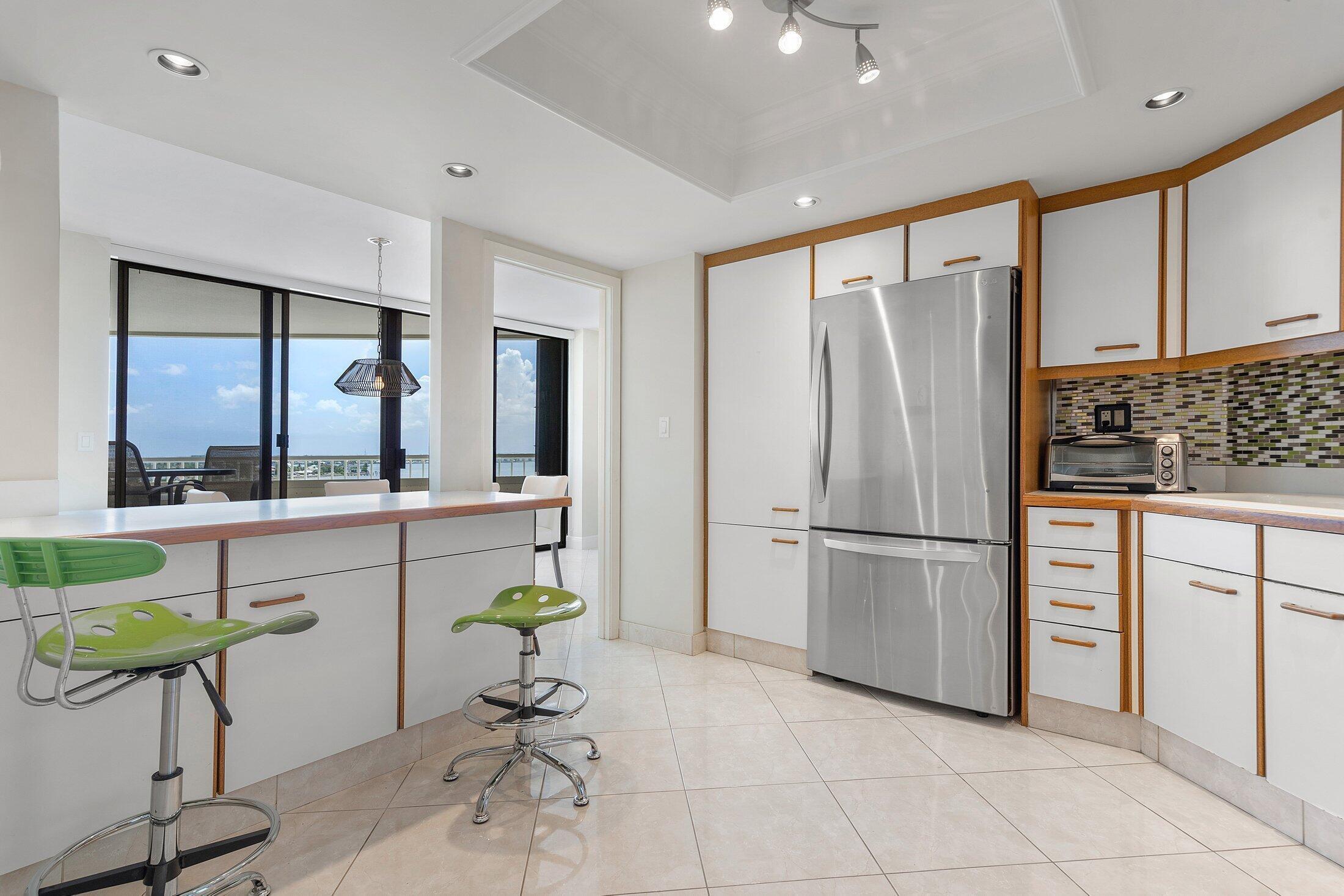 SEAWINDS CONDO - Residential Lease
