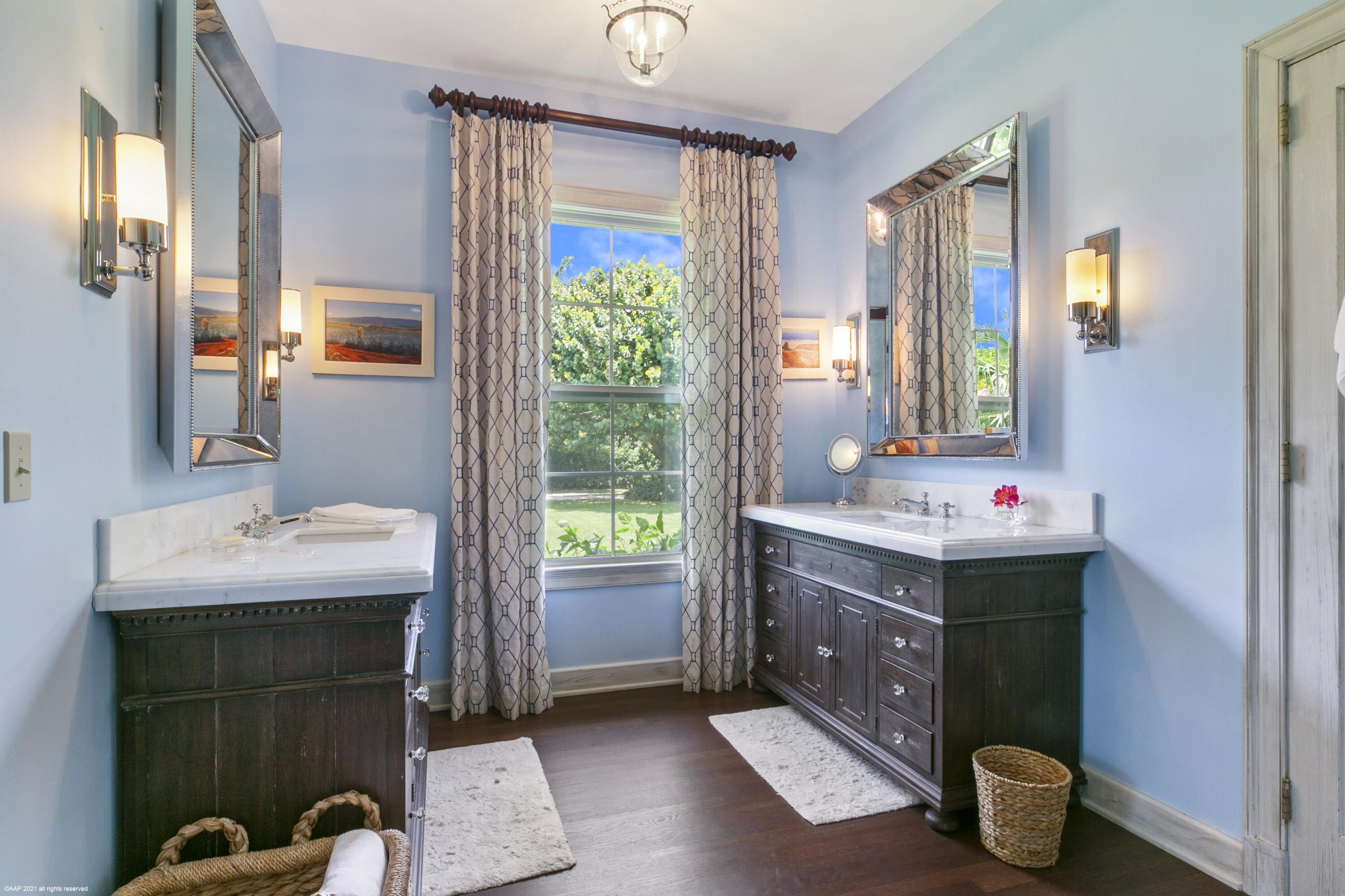 JUPITER ISLAND - Residential