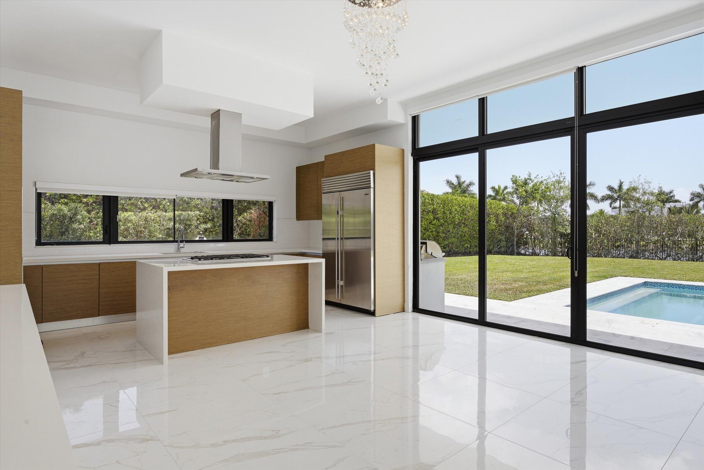 BOTANIKO WESTON ESTATES - Residential