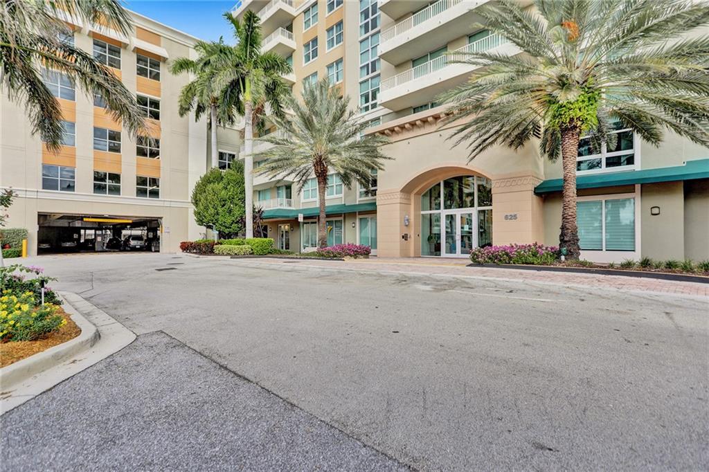 MARINA VILLAGE - Residential