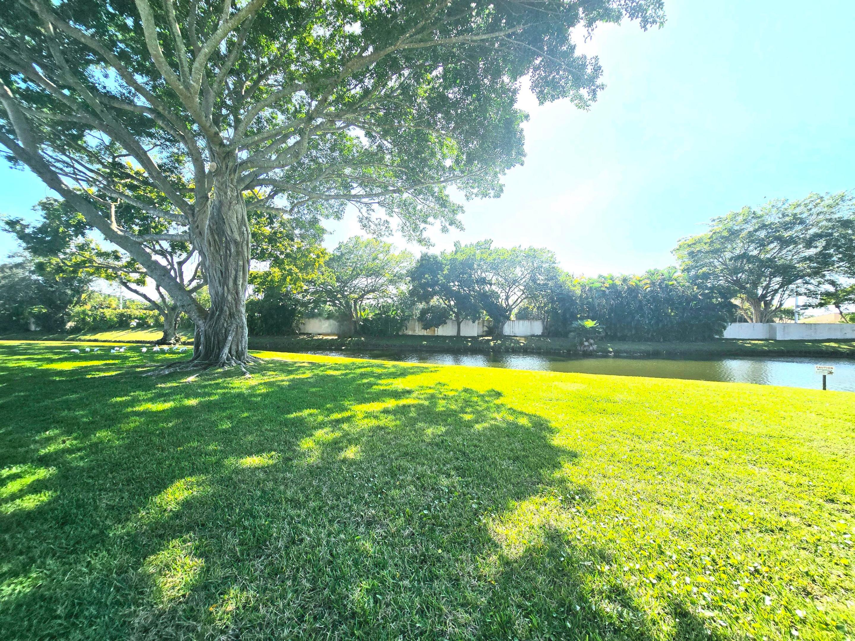 Boca Glades - Residential