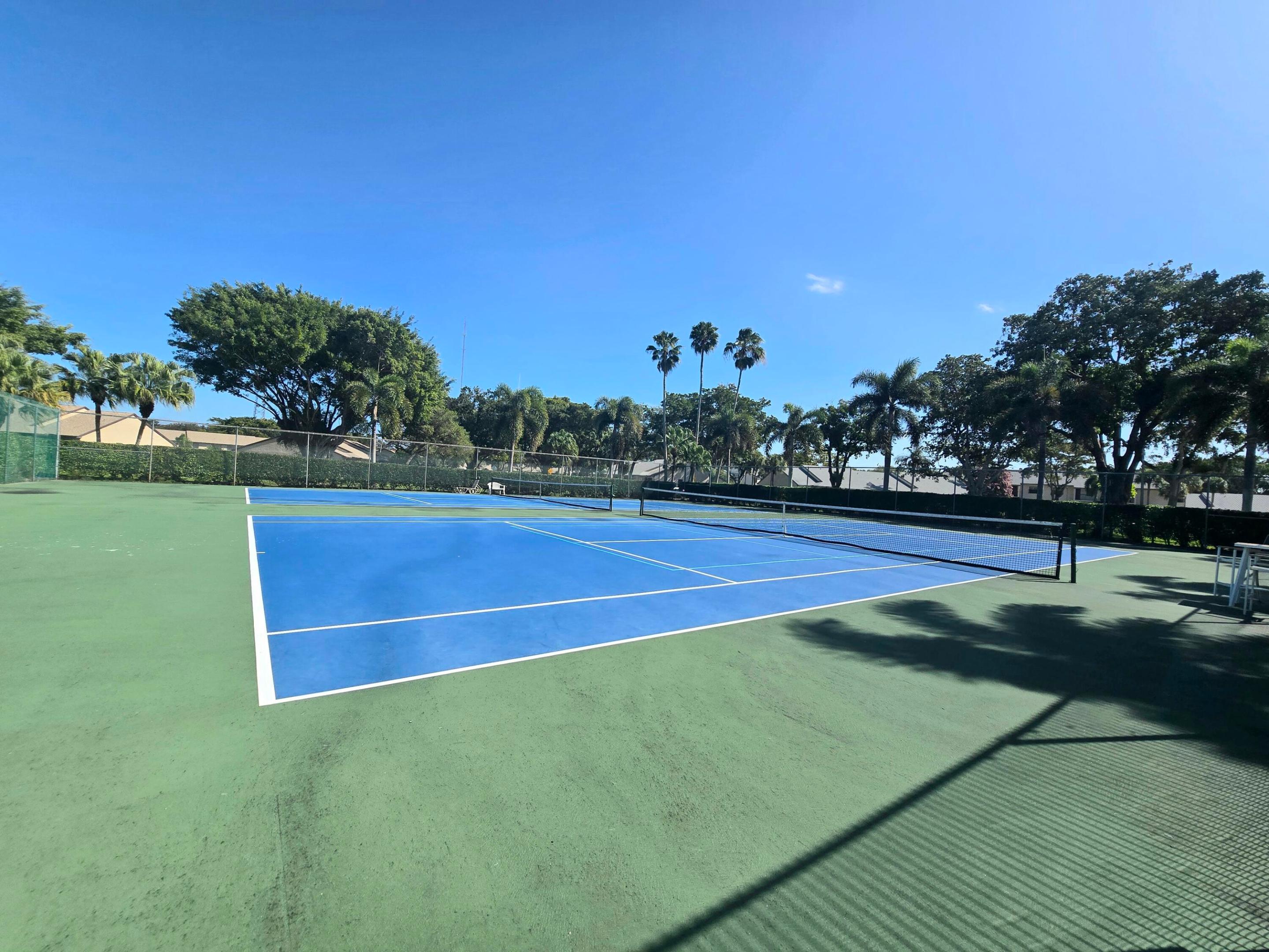 Boca Glades - Residential